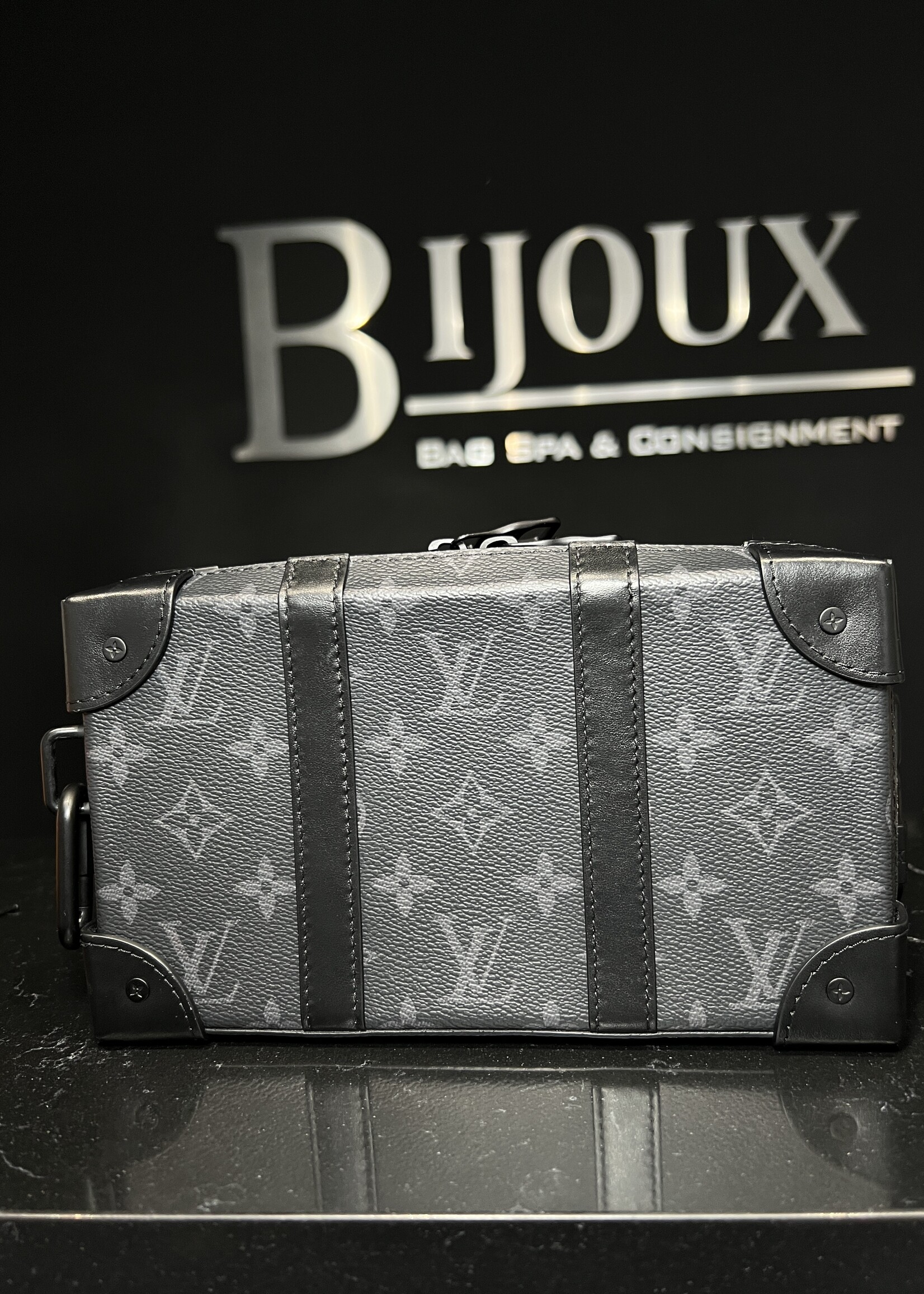 Louis Vuitton Louis Vuitton Eclipse Soft Trunk Wallet
