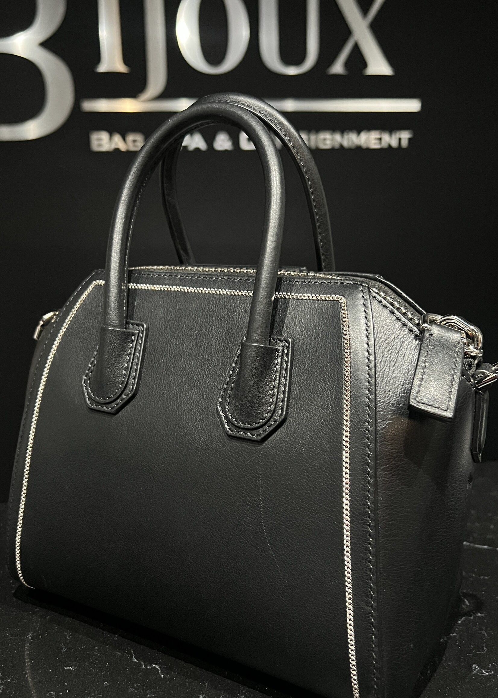 Givenchy SOLD - Mini Givenchy Antigona