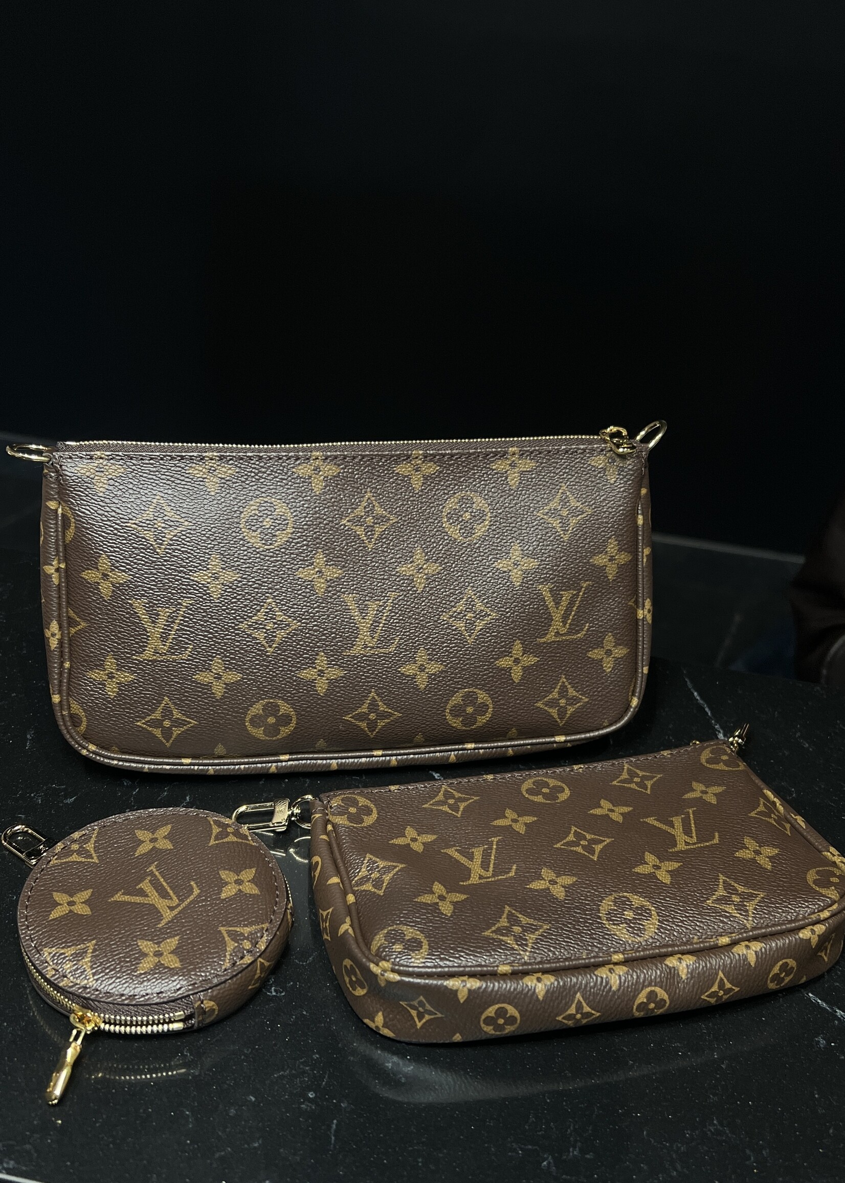 Louis Vuitton Louis Vuitton Multi Pochette Pink