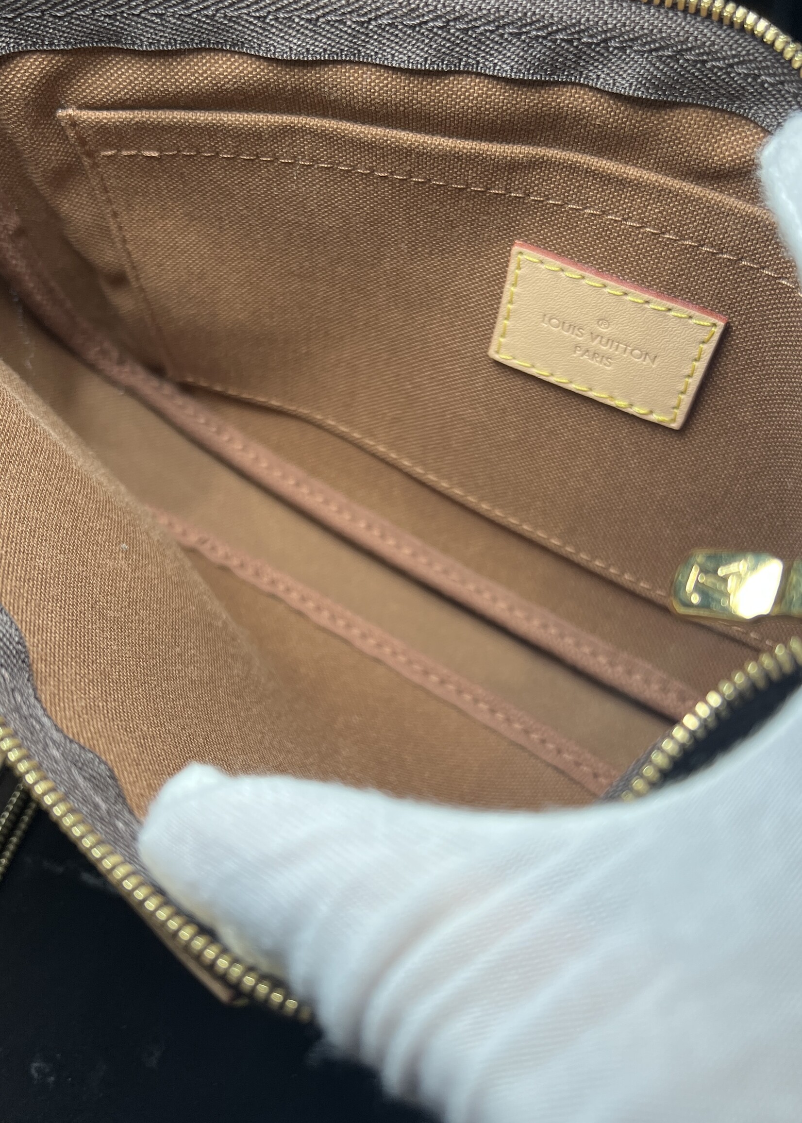 Louis Vuitton Louis Vuitton Multi Pochette Pink