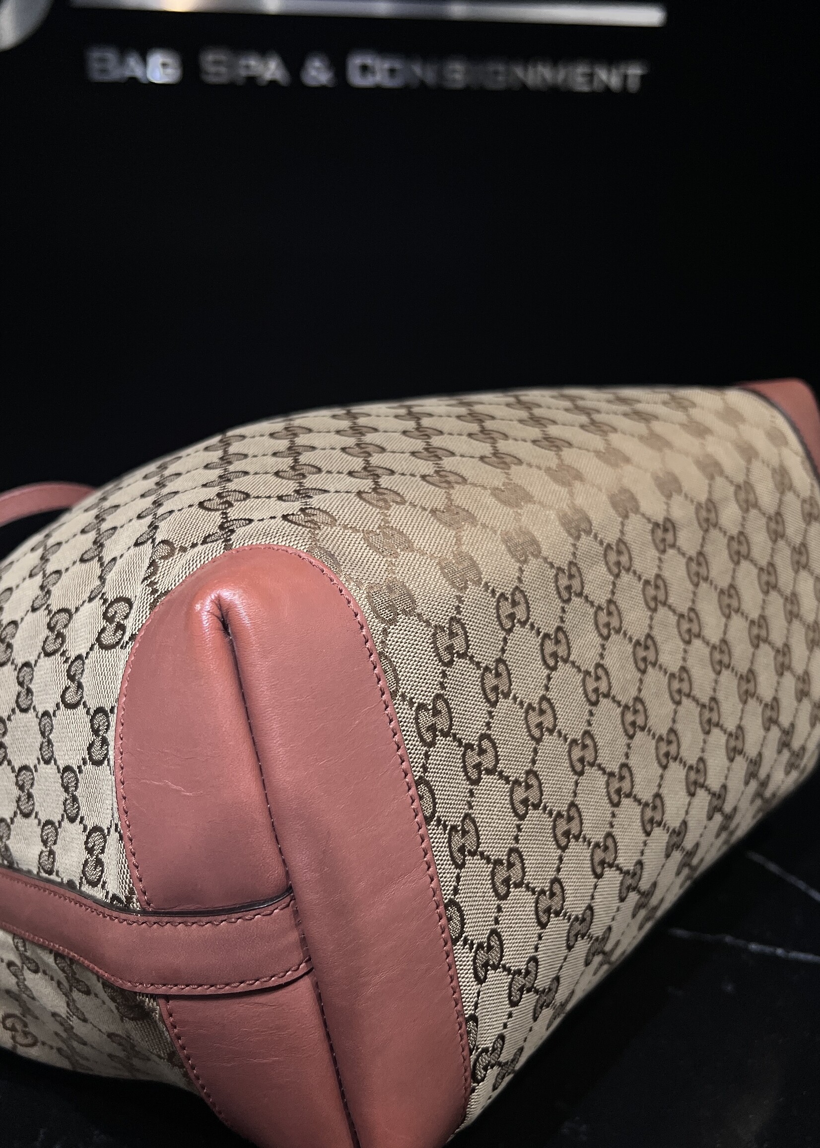 Gucci SOLD- Gucci Pink Trim Tote