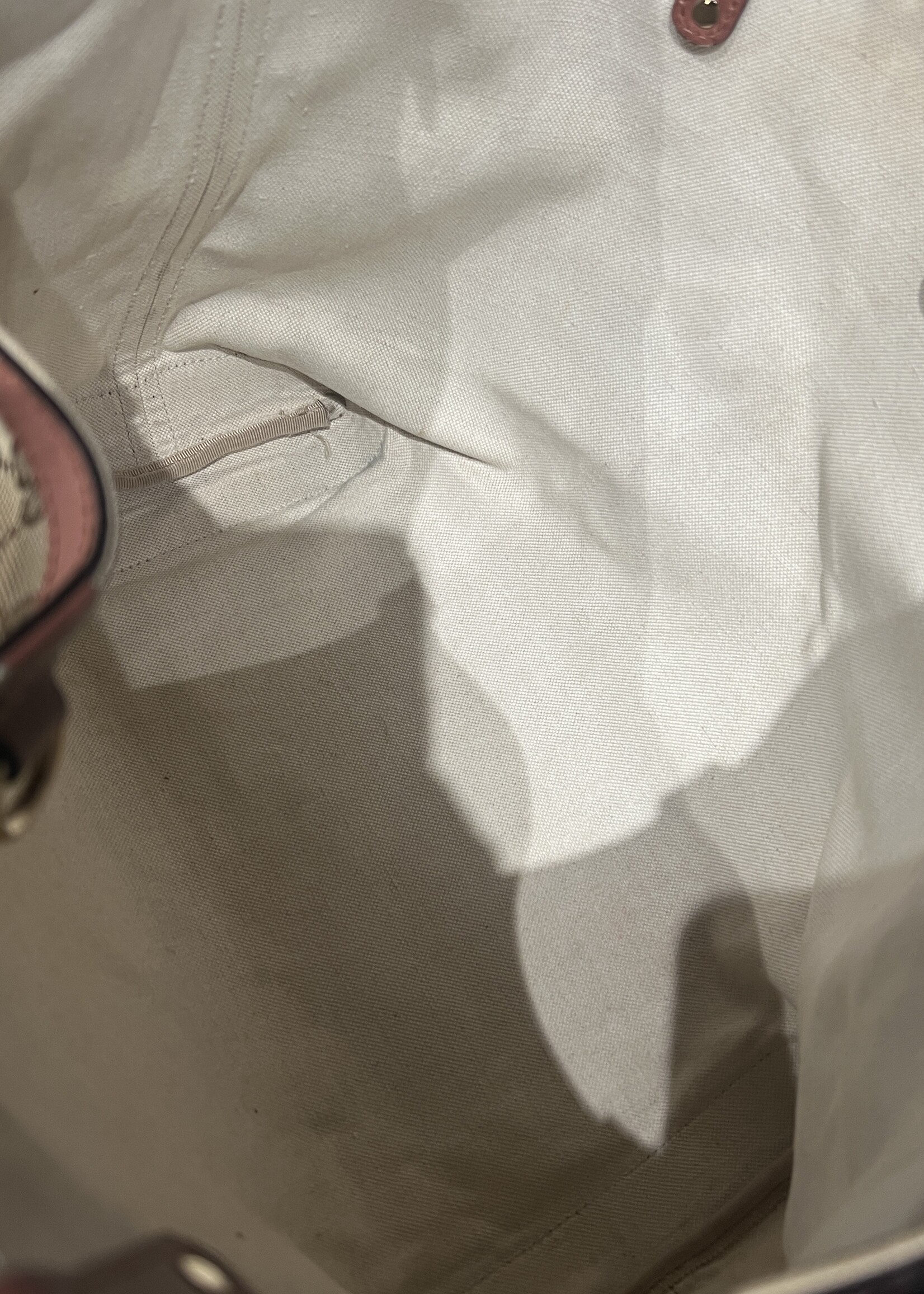 Gucci SOLD- Gucci Pink Trim Tote