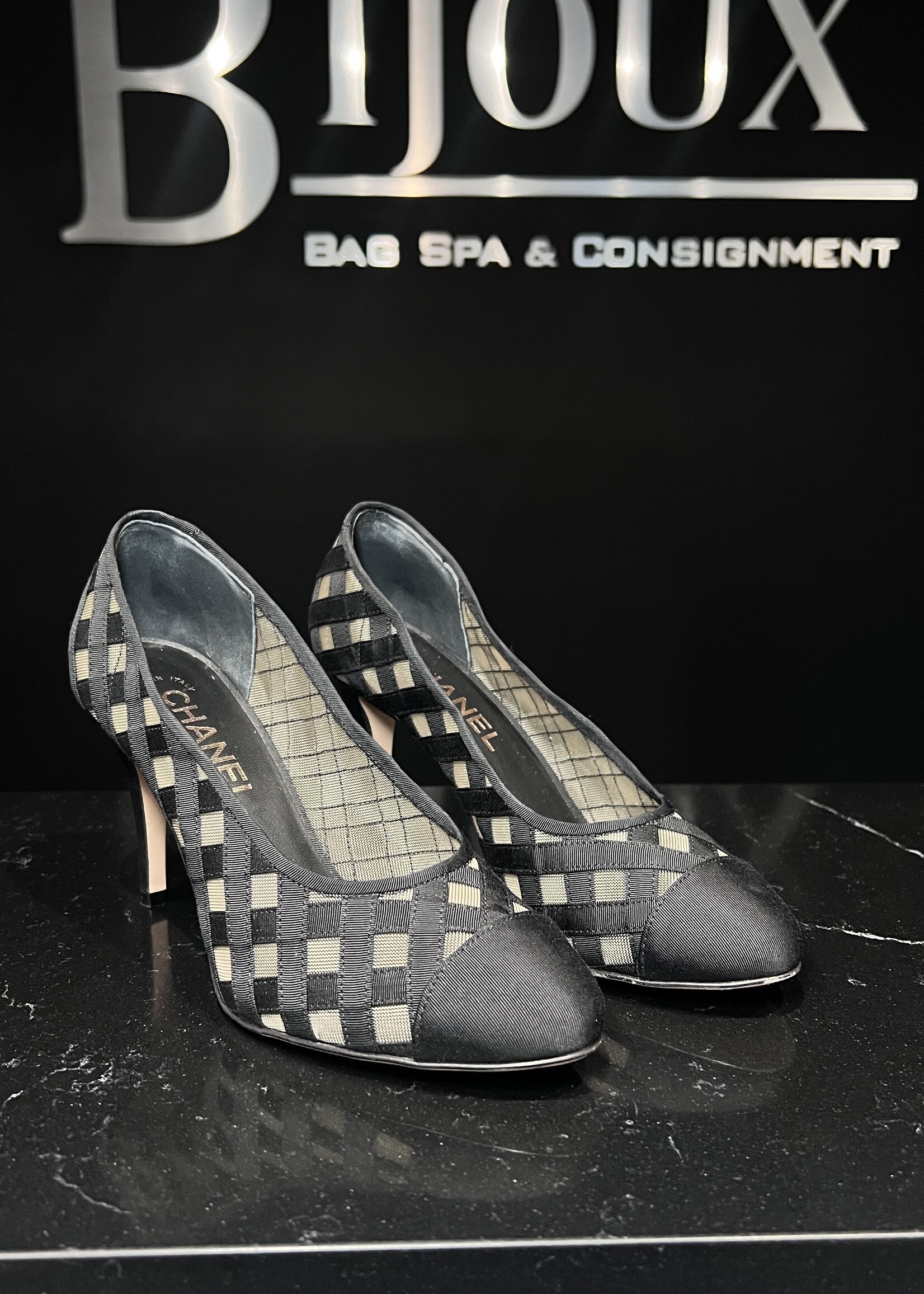 Chanel Chanel Mesh Pumps - 37