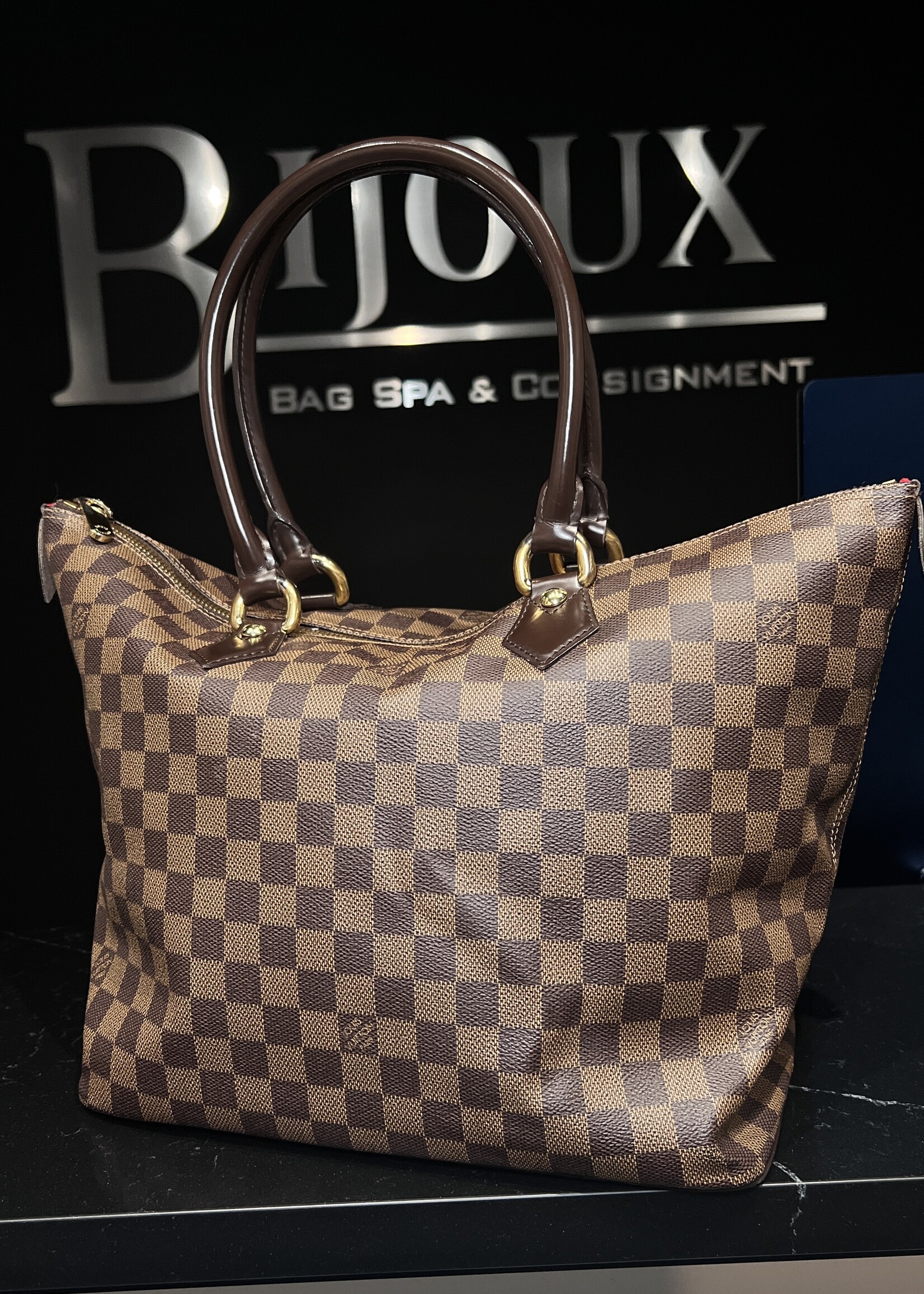 Louis Vuitton SOLD- Louis Vuitton Damier Ebene Saleya MM