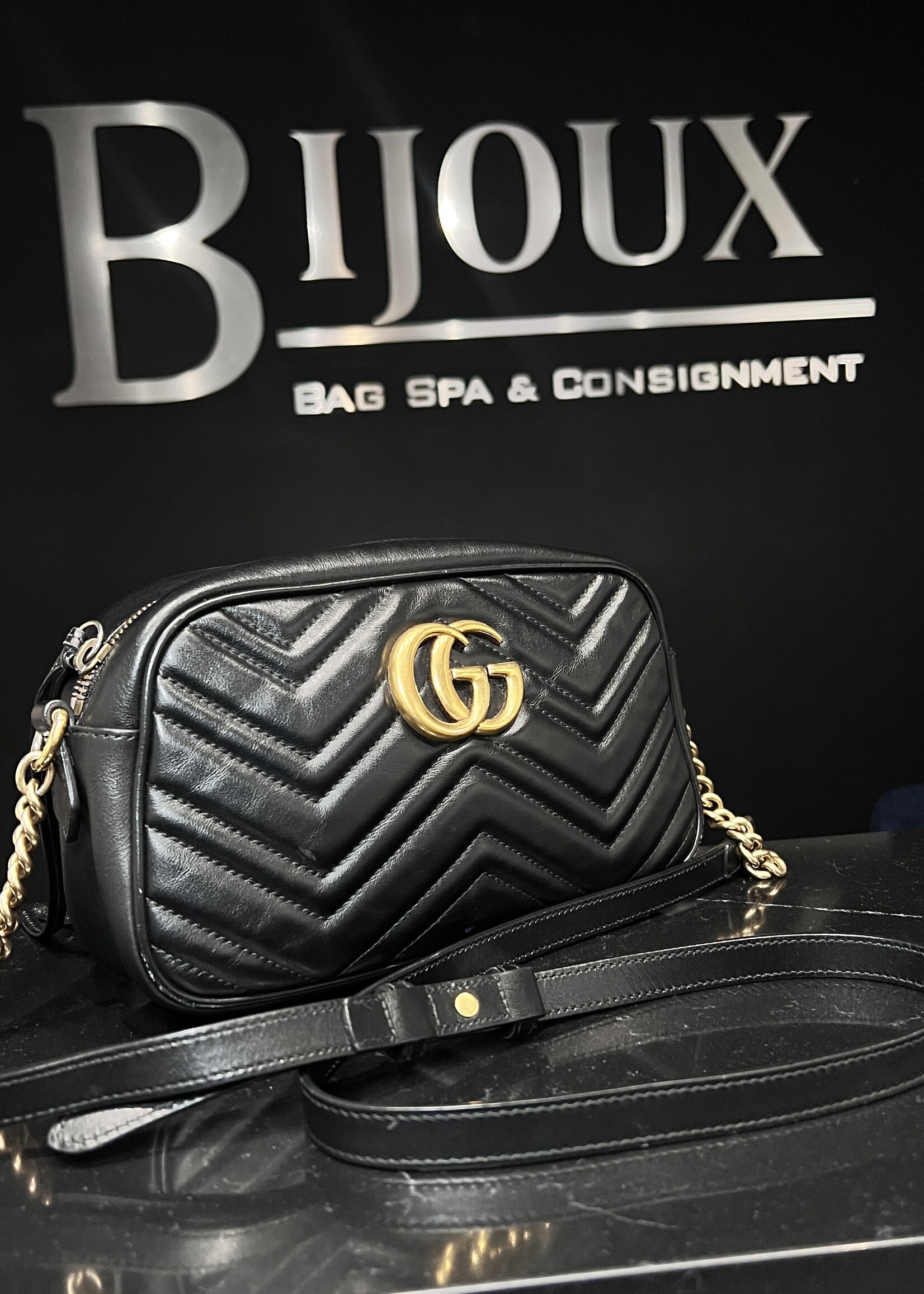 Gucci SOLD - Gucci Marmont Crossbody