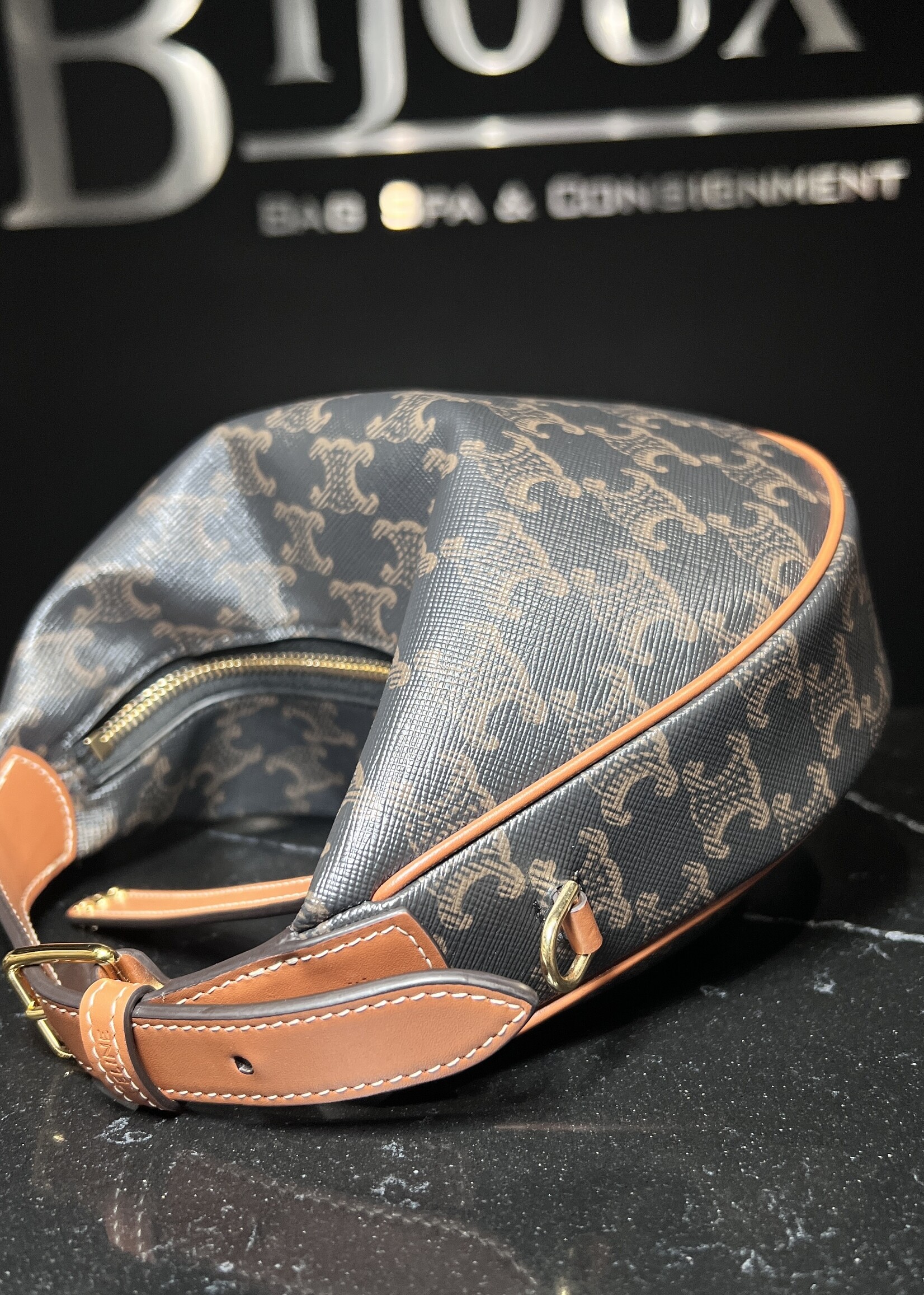 Celine SOLD - Celine Triomphe Teen Lulu