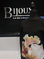 Givenchy Givenchy  Unisex Floral Sweater XS