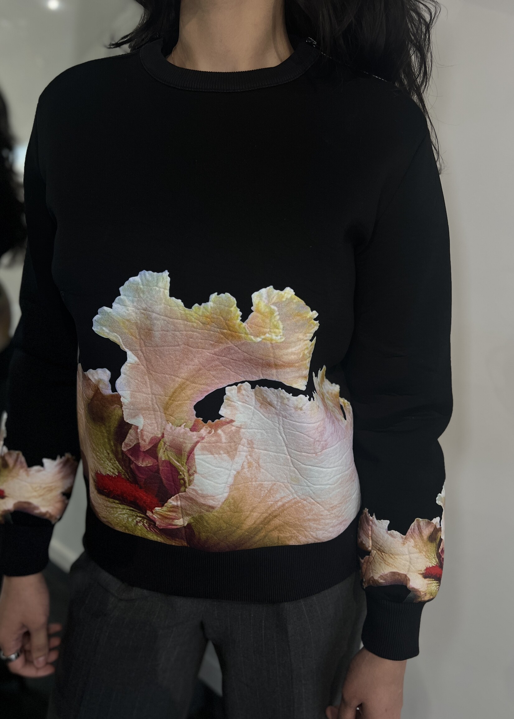 Givenchy Givenchy  Unisex Floral Sweater XS