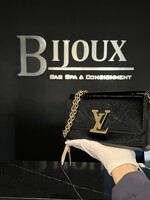 Louis Vuitton Louis Vuitton Electric Epi Pochette Louise MM