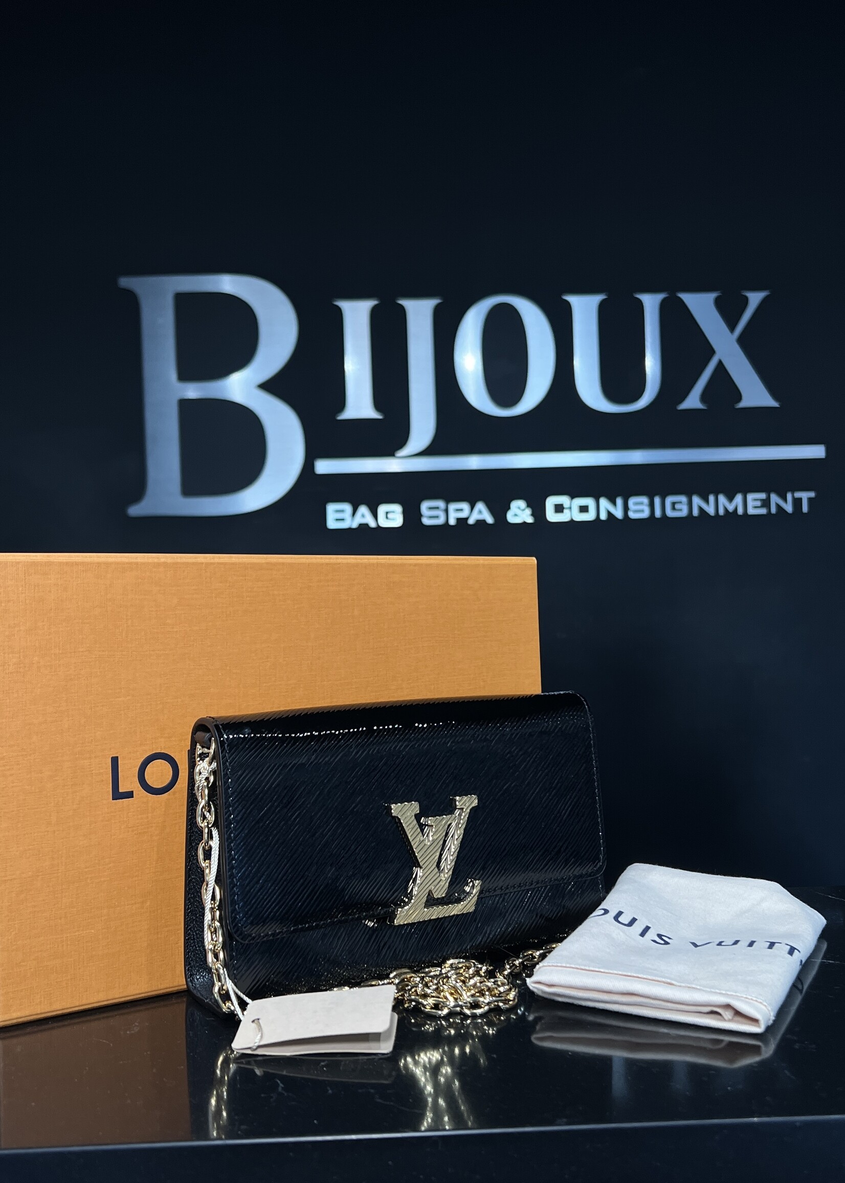 Louis Vuitton SOLD - Louis Vuitton Electric Epi Pochette Louise MM