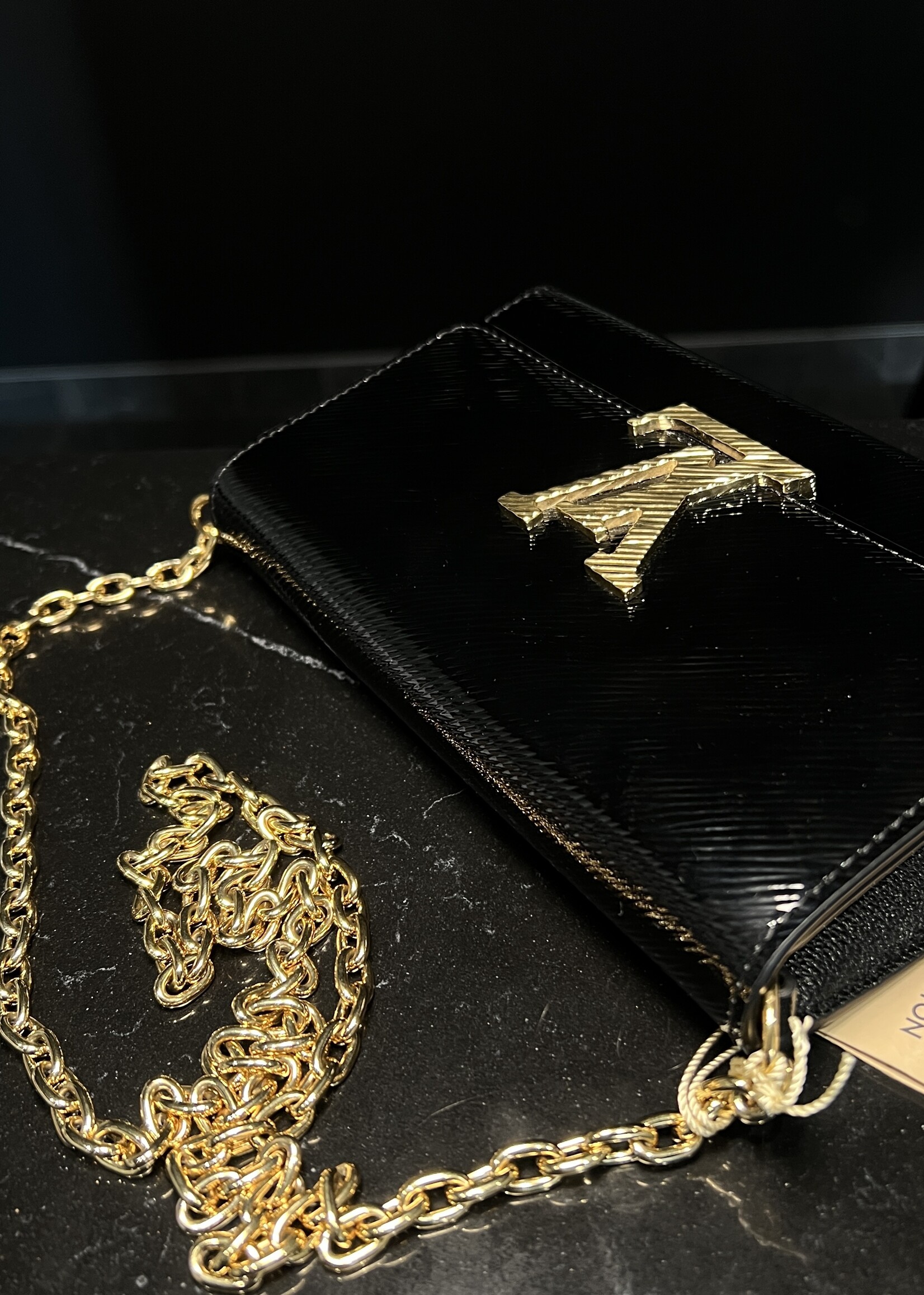 Louis Vuitton Louis Vuitton Electric Epi Pochette Louise MM