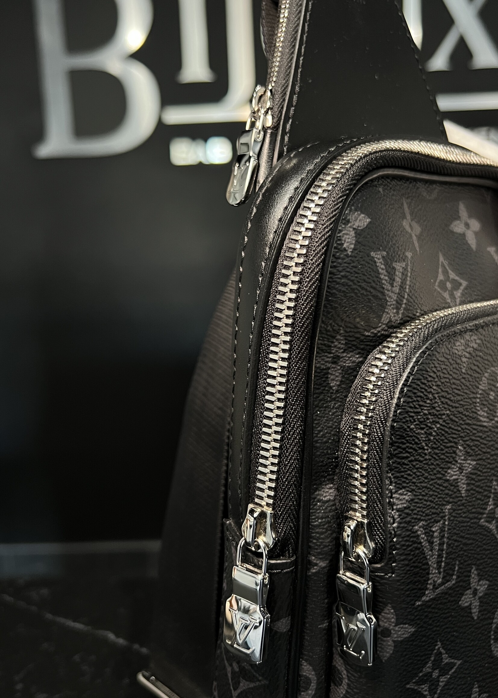 Louis Vuitton SOLD - Louis Vuitton Avenue Sling Bag