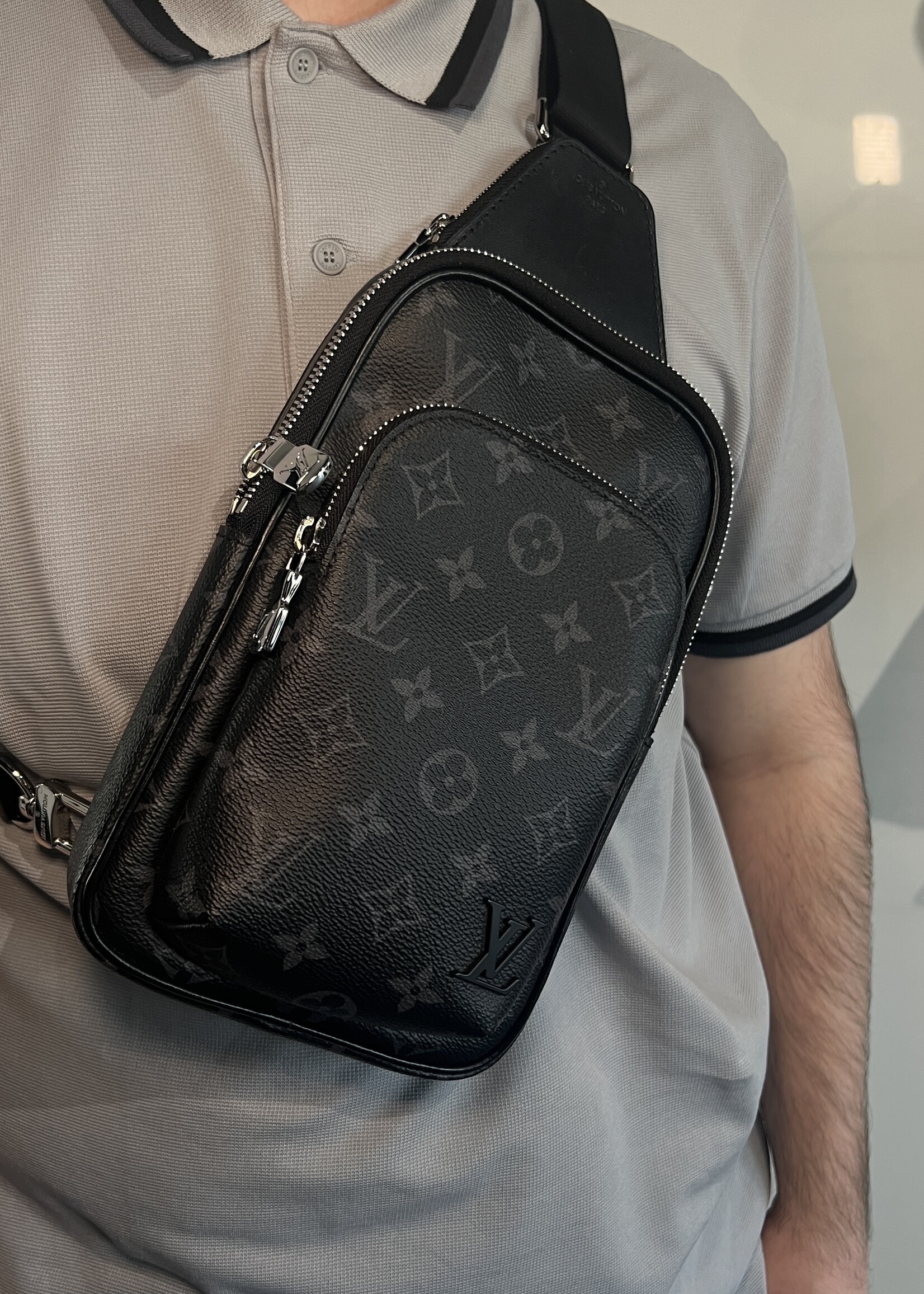 Louis Vuitton SOLD - Louis Vuitton Avenue Sling Bag