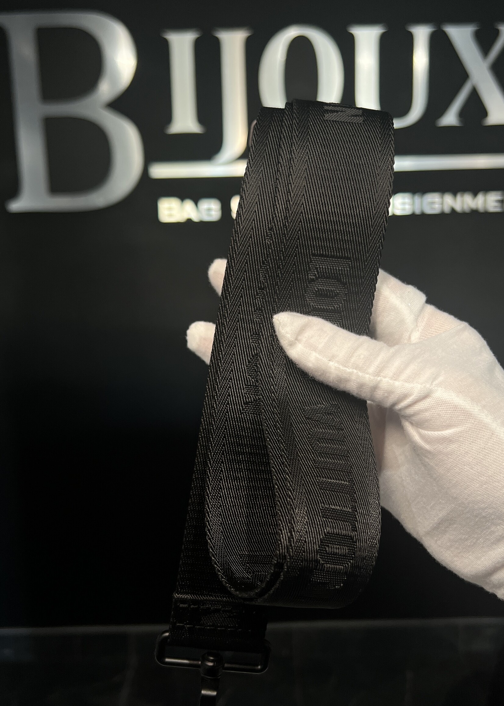 Louis Vuitton Louis Vuitton Alpha Messenger Graphite