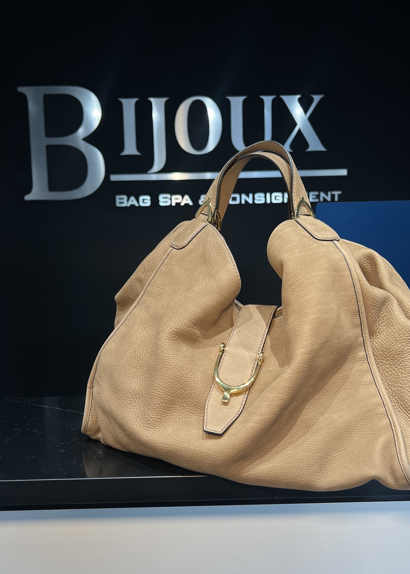 Gucci SOLD - Gucci Nude Stirrup