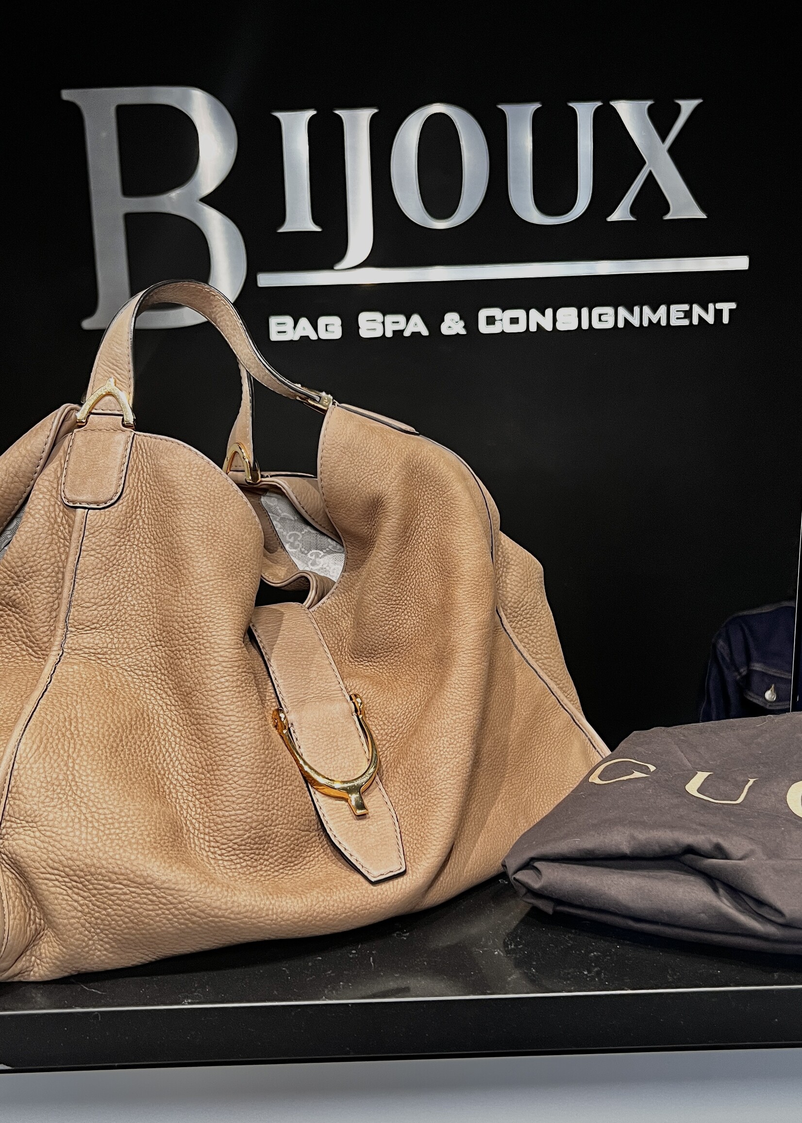 Gucci SOLD - Gucci Nude Stirrup