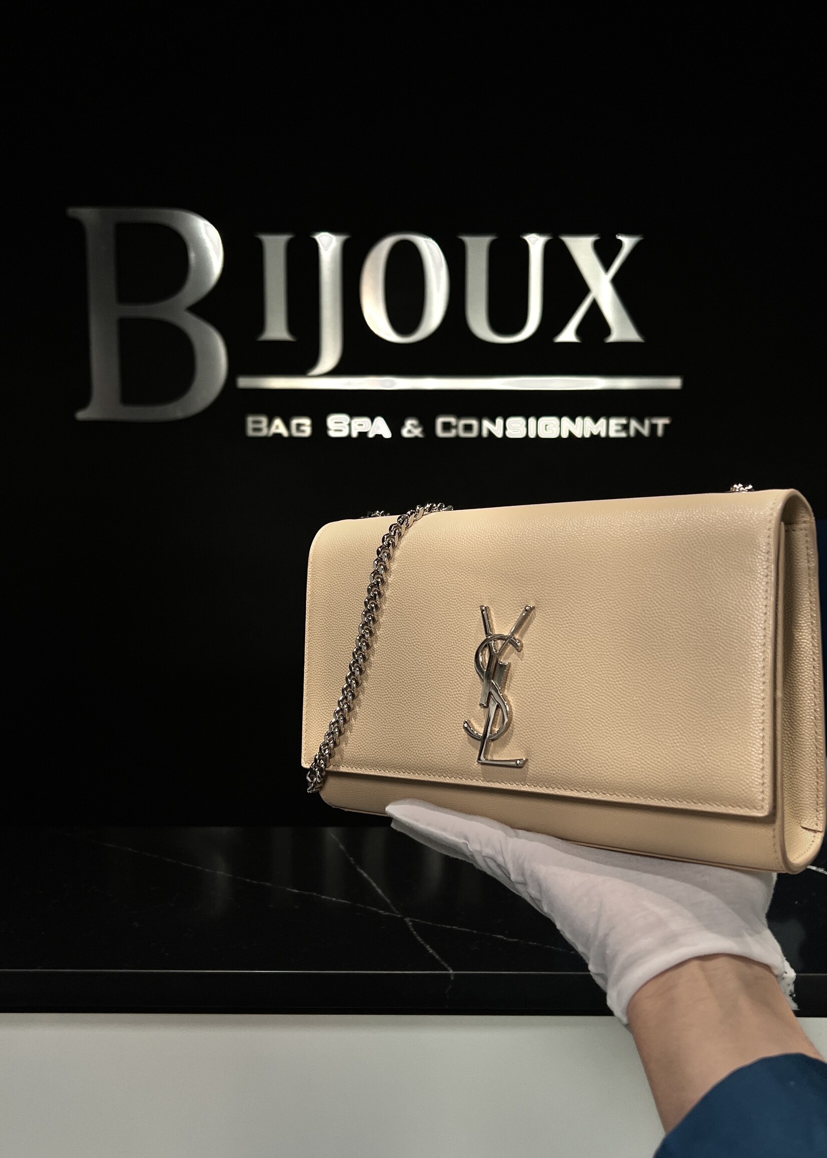 Saint Laurent Saint Laurent Medium Chain Kate Bag