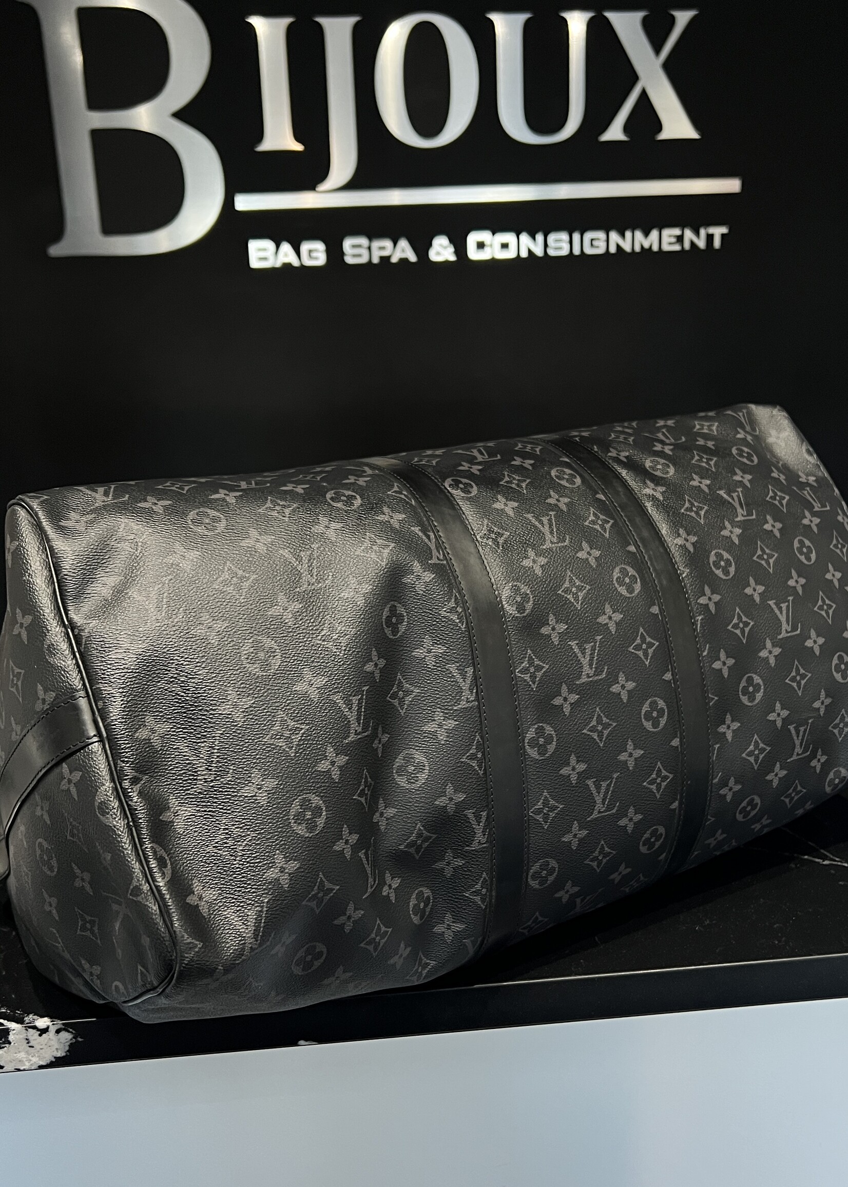 Louis Vuitton Louis Vuitton Keepall 55