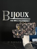 Louis Vuitton SOLD - Louis Vuitton Monogram Fall For You Felicie Strap & Go Black
