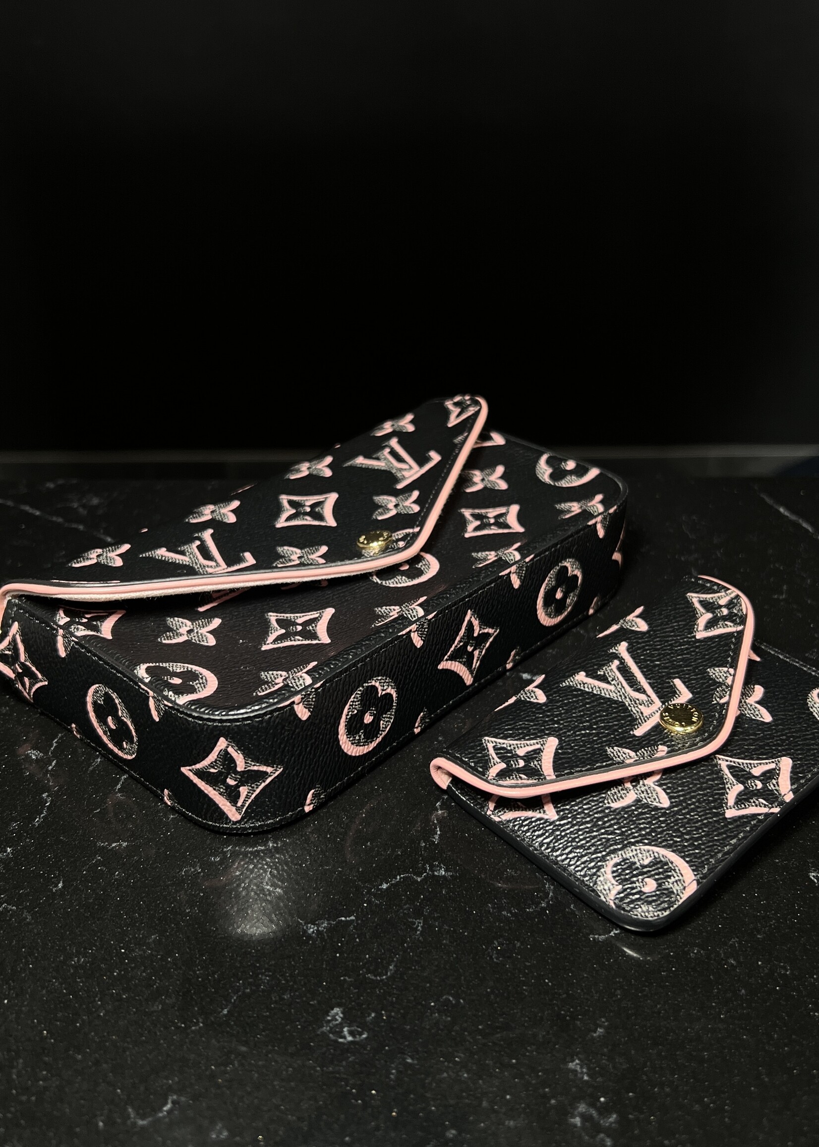 Louis Vuitton SOLD - Louis Vuitton Monogram Fall For You Felicie Strap & Go Black