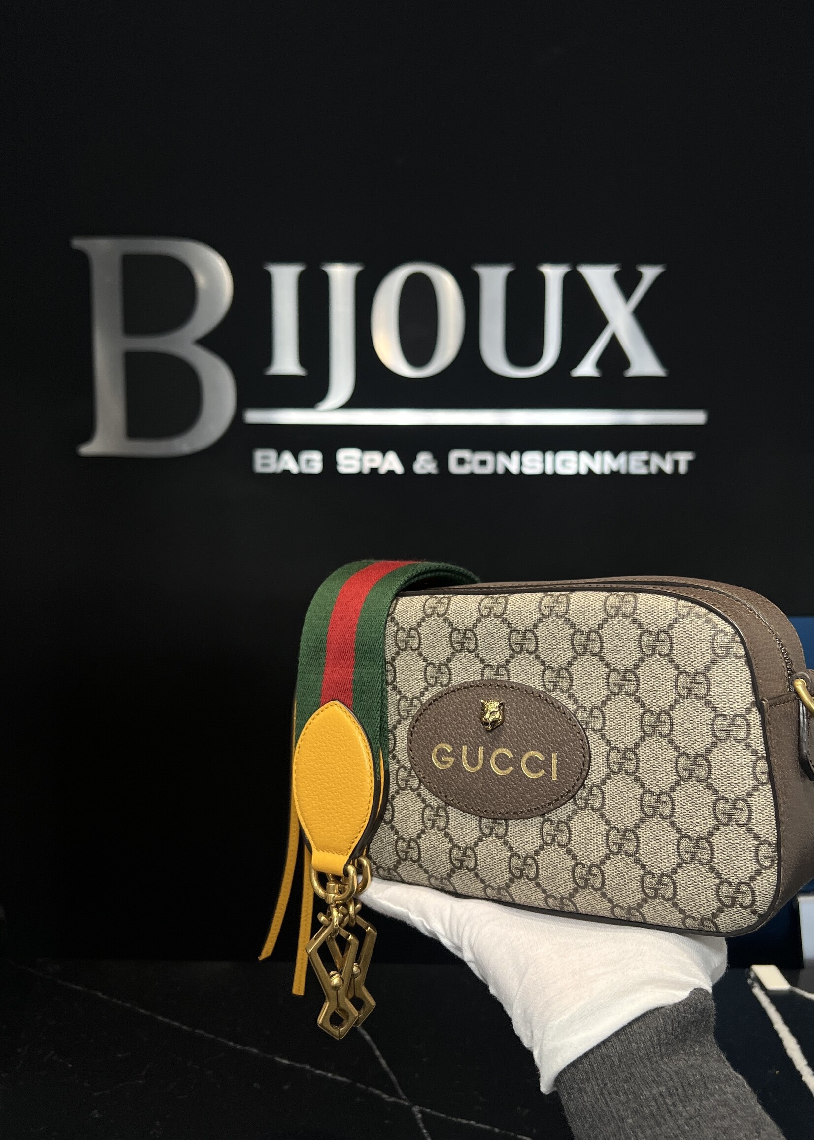 Gucci Gucci Neo GG Messenger