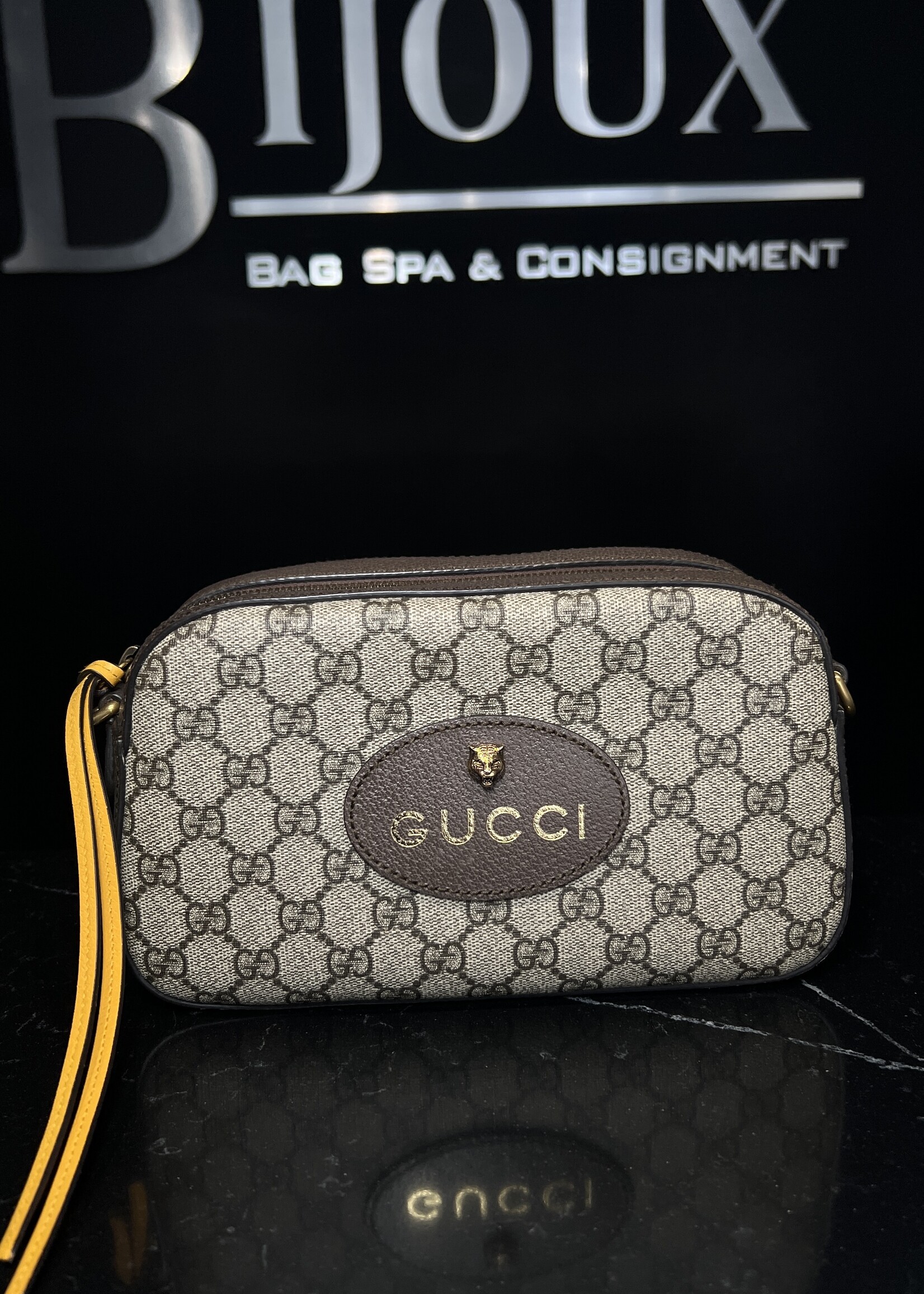 Gucci Gucci Neo GG Messenger