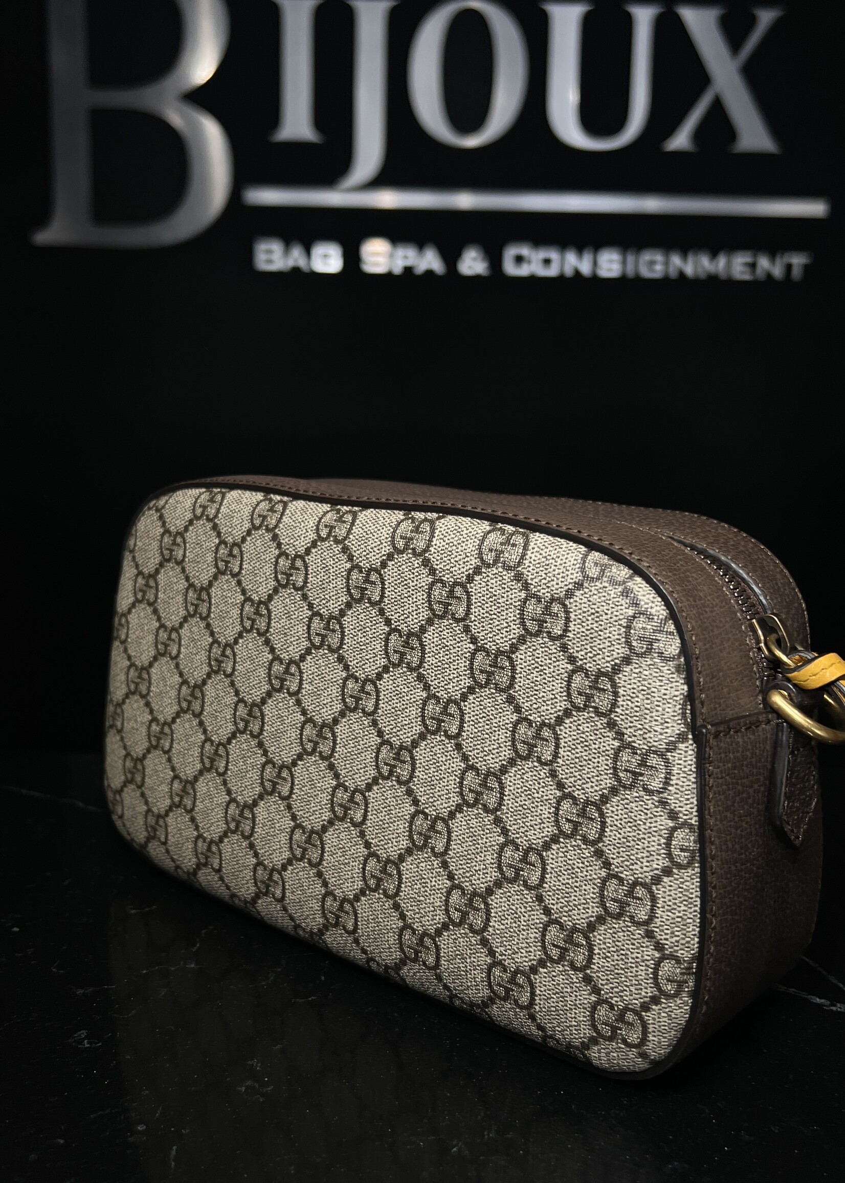 Gucci Gucci Neo GG Messenger