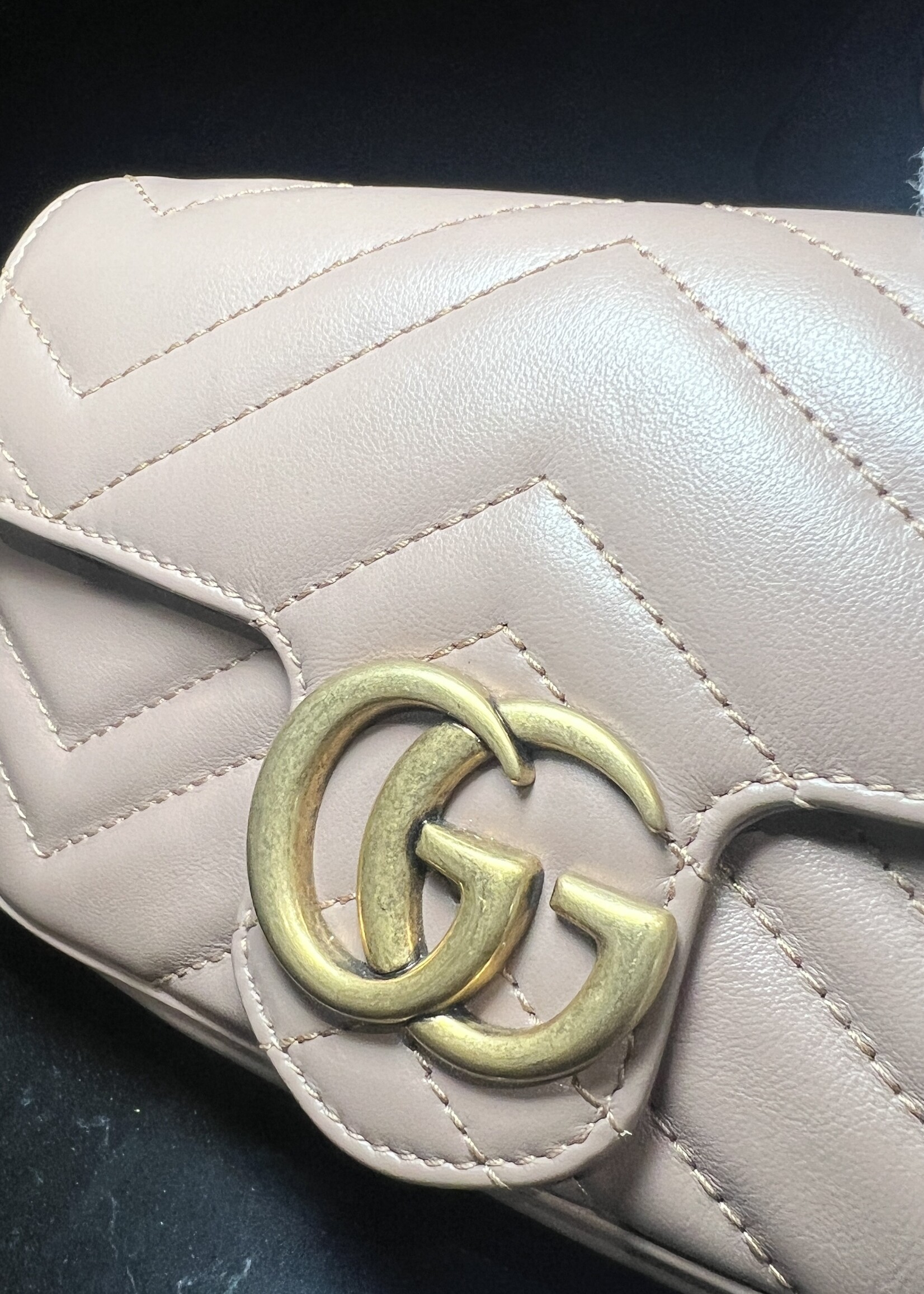 Gucci SOLD - Gucci GG Marmont Super Mini