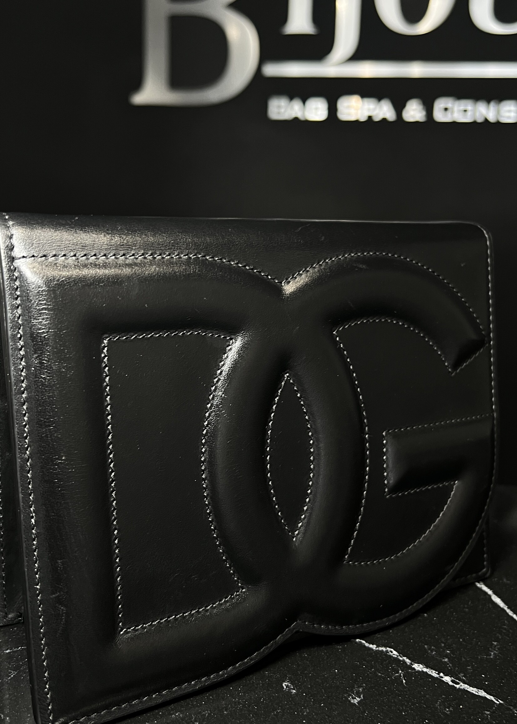 Dolce & Gabbana Dolce & Gabbana DG Logo Fall Leather Crossbody
