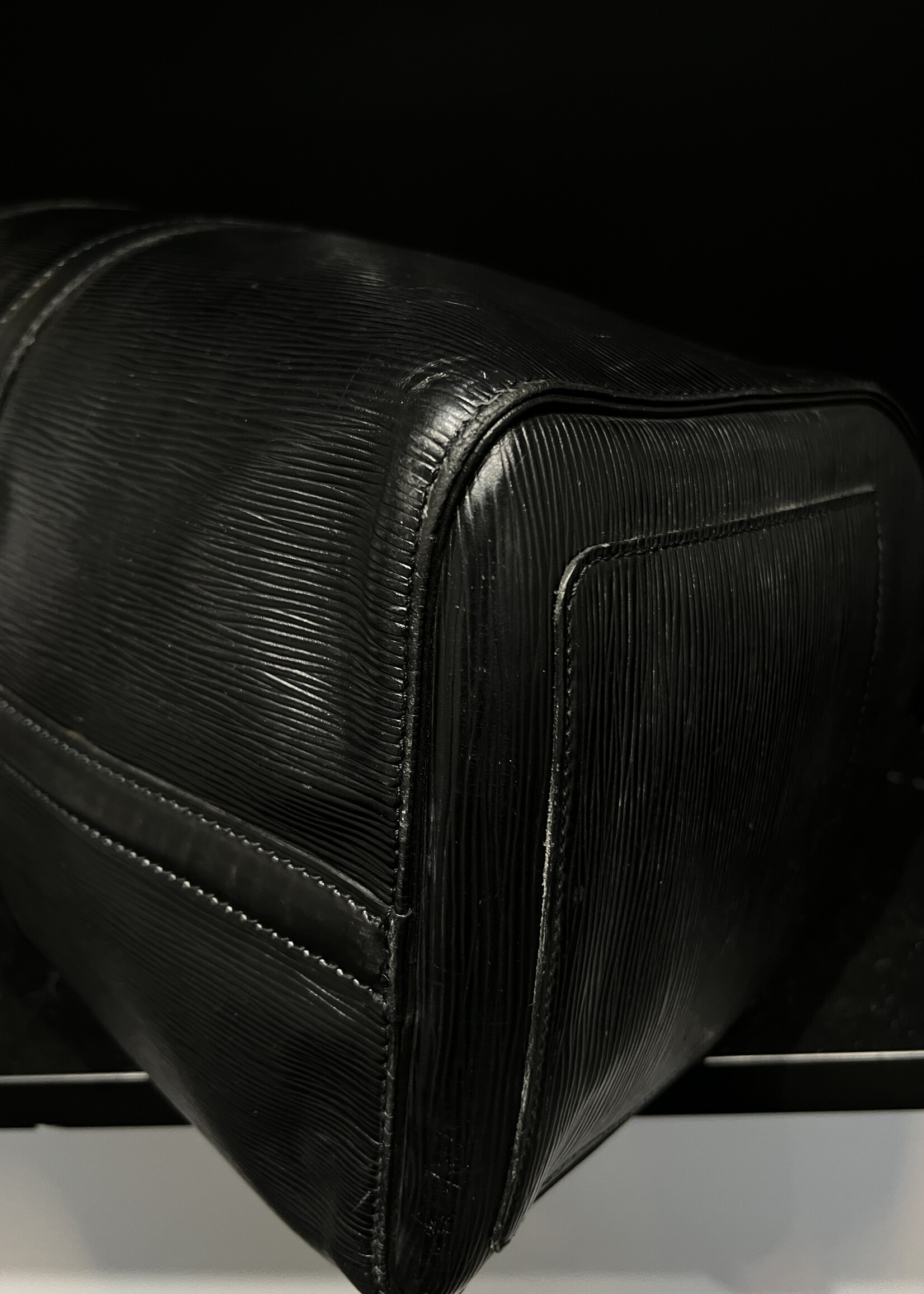 Louis Vuitton Louis Vuitton Keepall Epi