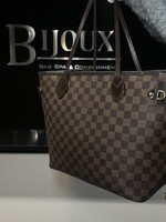 Louis Vuitton SOLD - Louis Vuitton Damier Ebene Neverfull MM