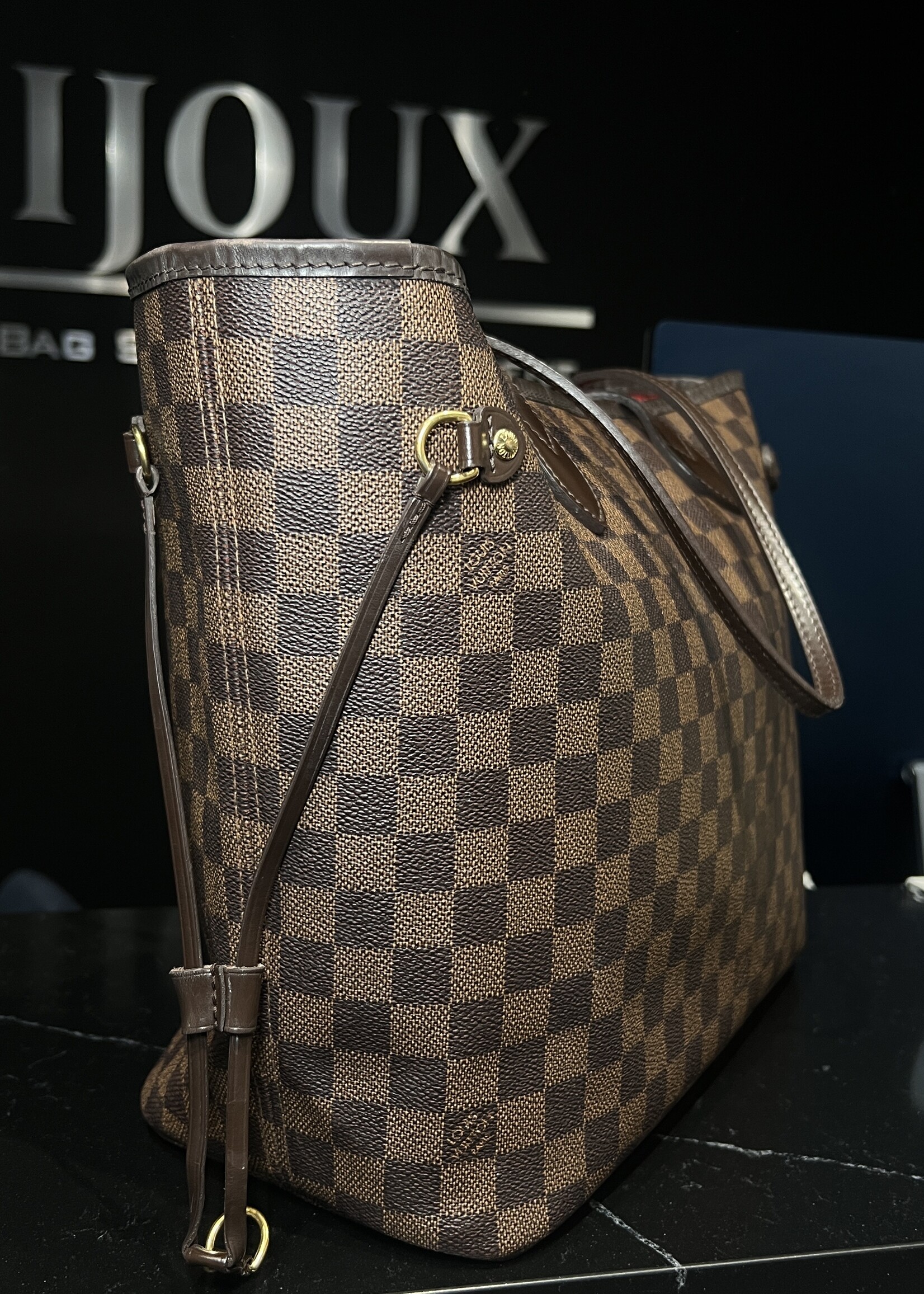 Louis Vuitton SOLD - Louis Vuitton Damier Ebene Neverfull MM