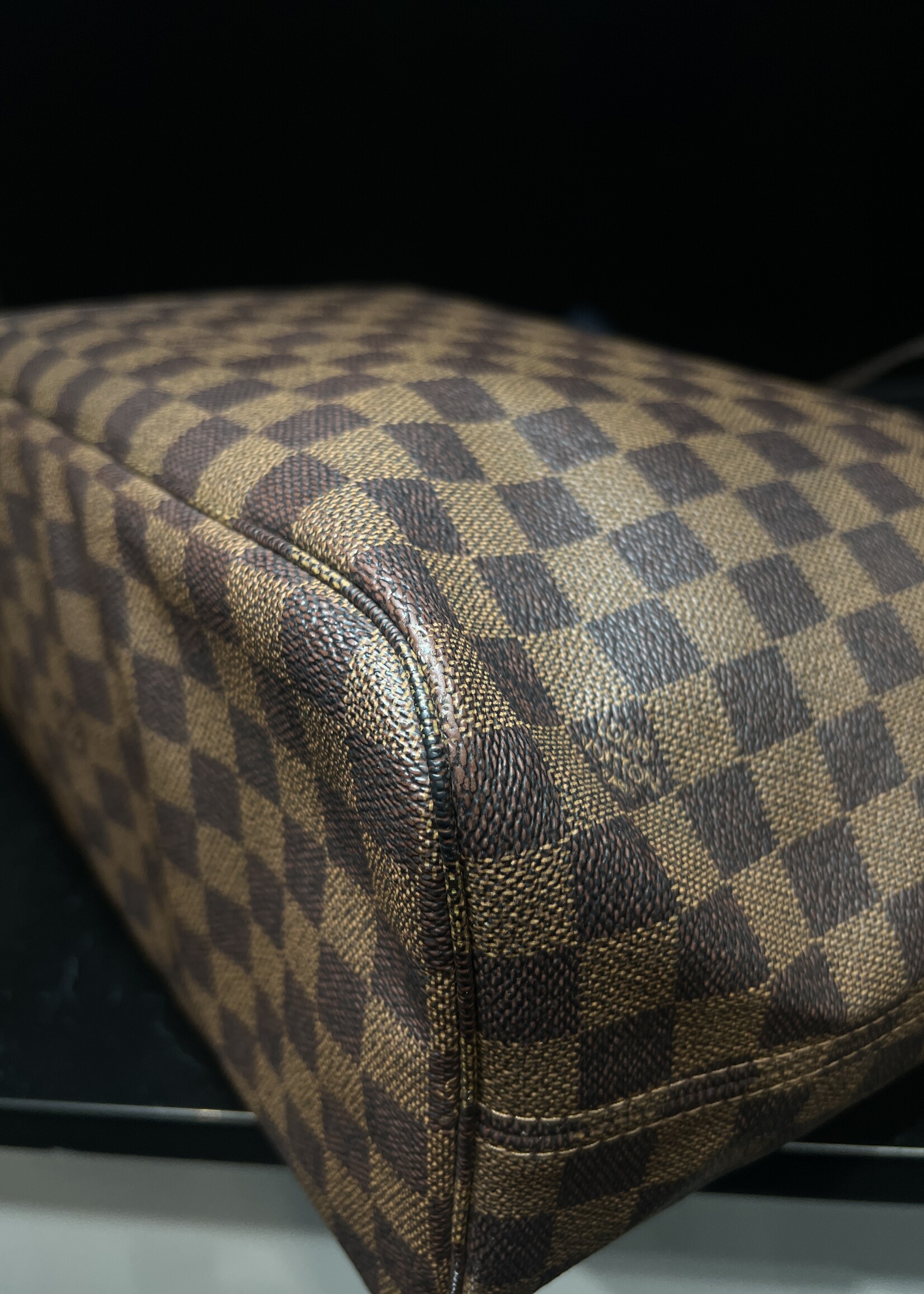 Louis Vuitton SOLD - Louis Vuitton Damier Ebene Neverfull MM
