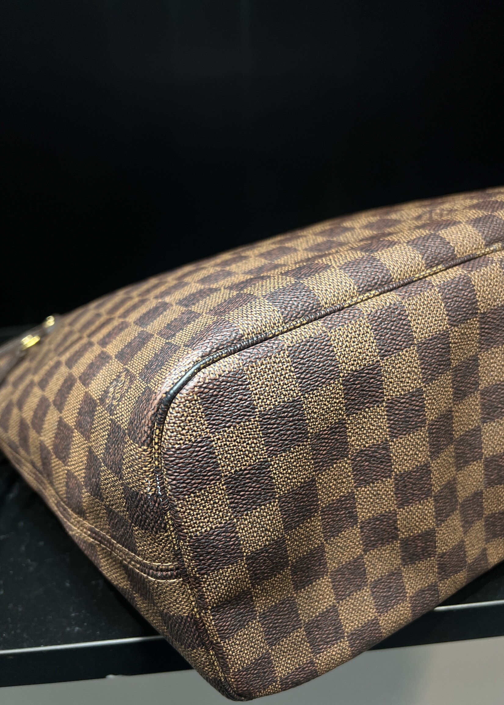 Louis Vuitton SOLD - Louis Vuitton Damier Ebene Neverfull MM