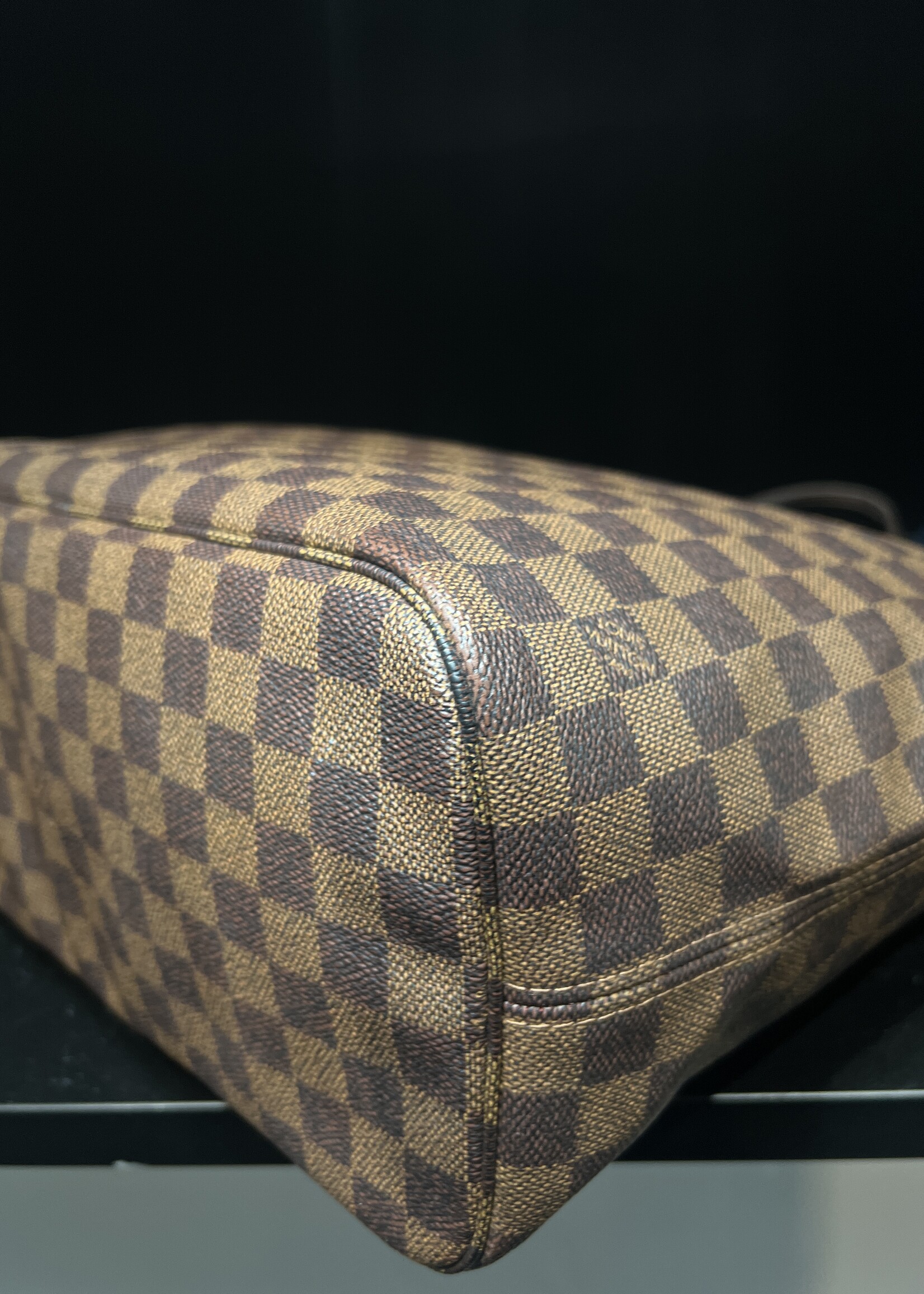 Louis Vuitton SOLD - Louis Vuitton Damier Ebene Neverfull MM