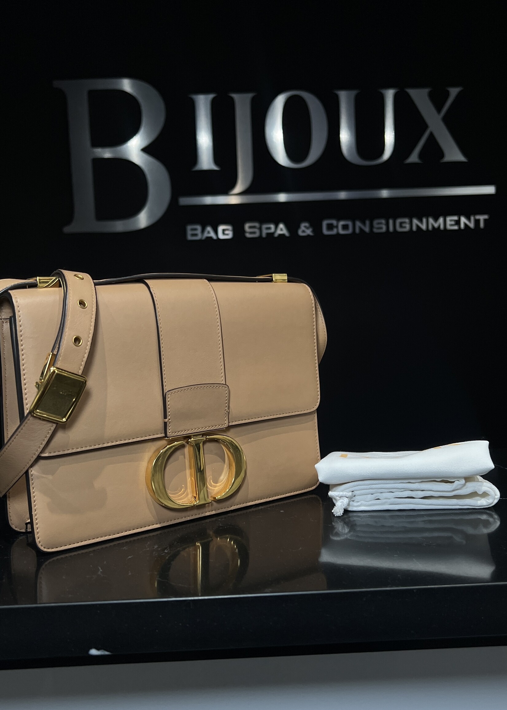 Christian Dior Christian Dior Montaigne 30