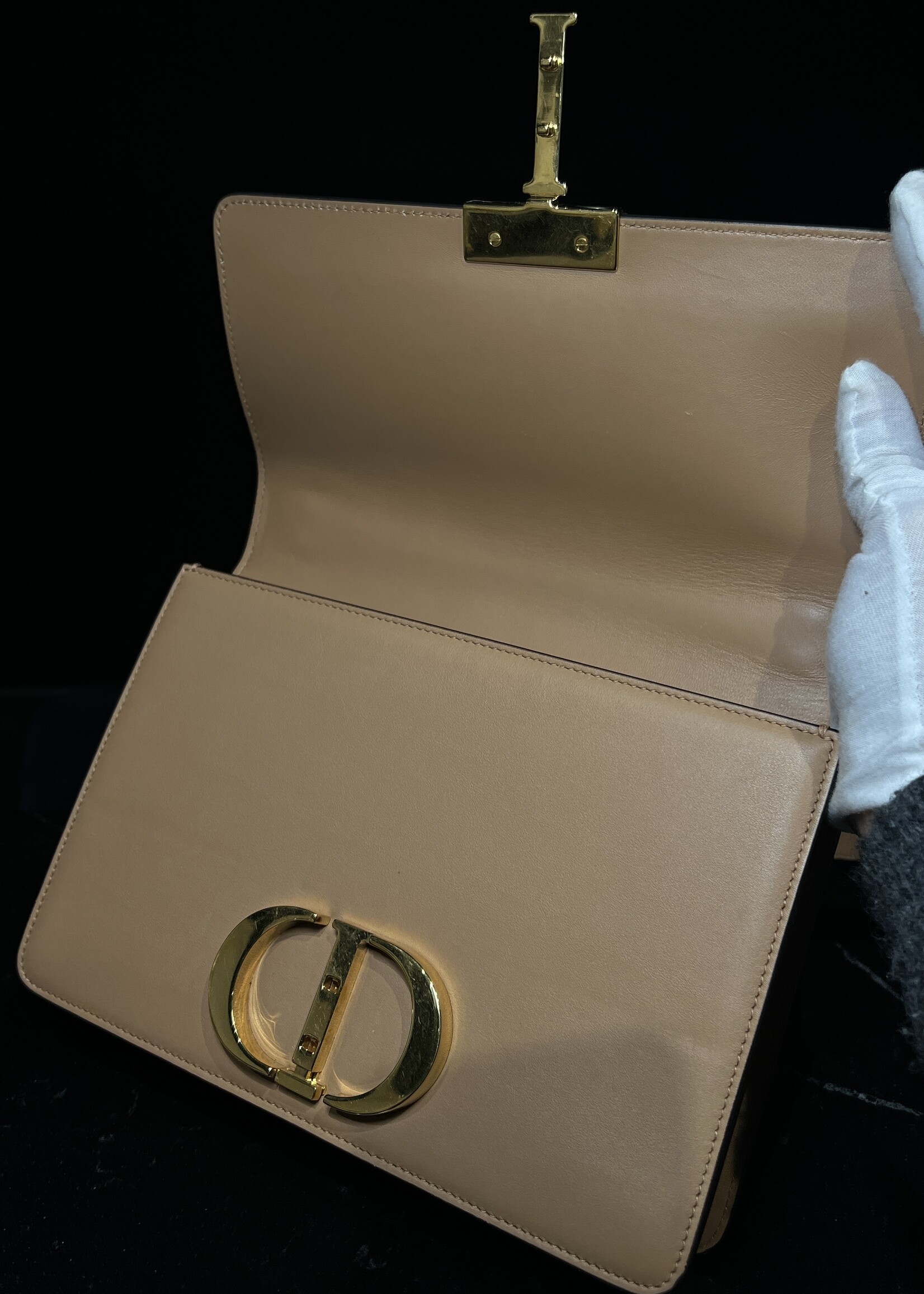 Christian Dior Christian Dior Montaigne 30