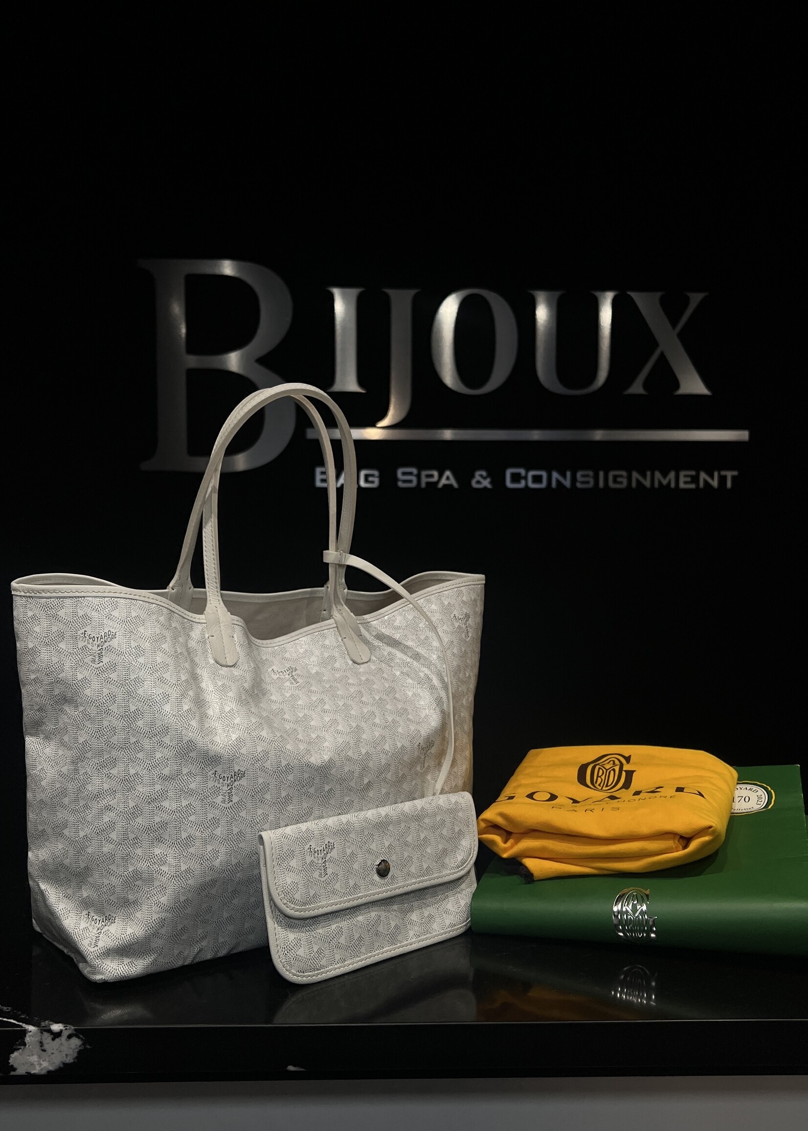 Goyard Goyard St. Louis White PM