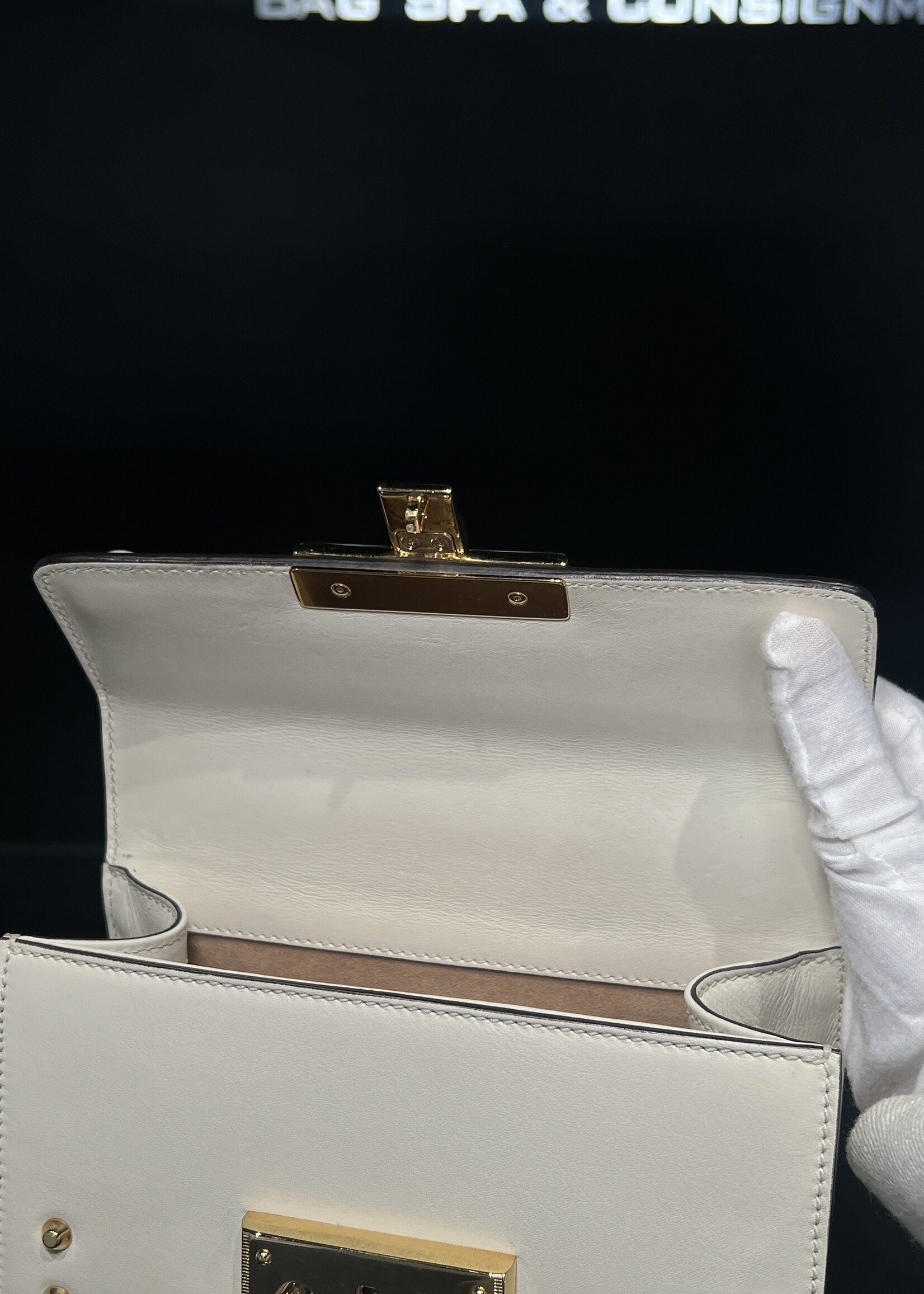 Gucci Gucci White Pearl Studded Padlock Shoulder Bag