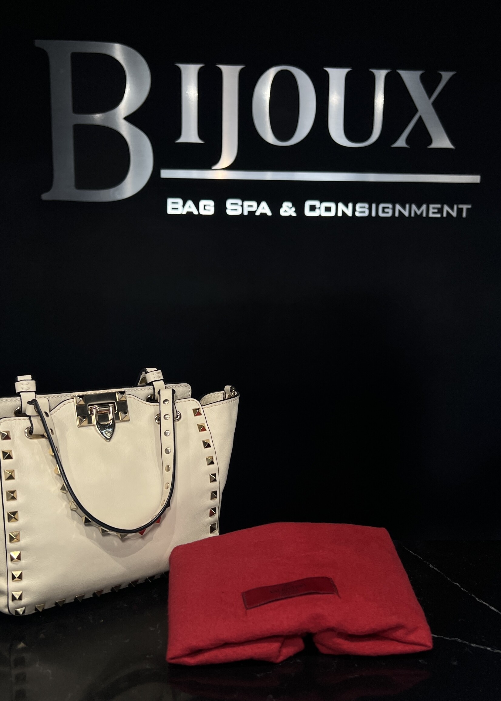 Valentino Valentino Rockstud Small White Tote