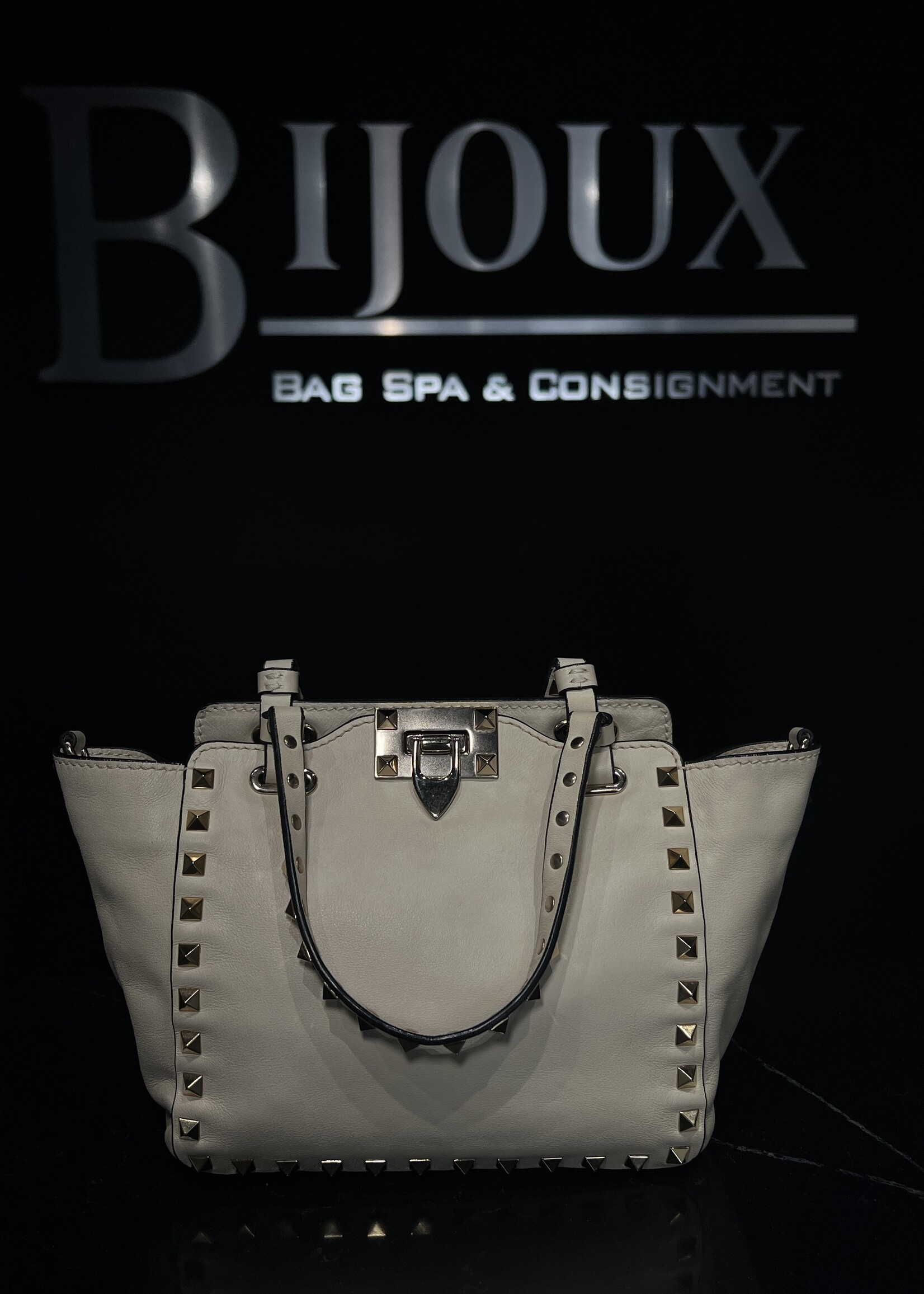 Valentino Valentino Rockstud Small White Tote