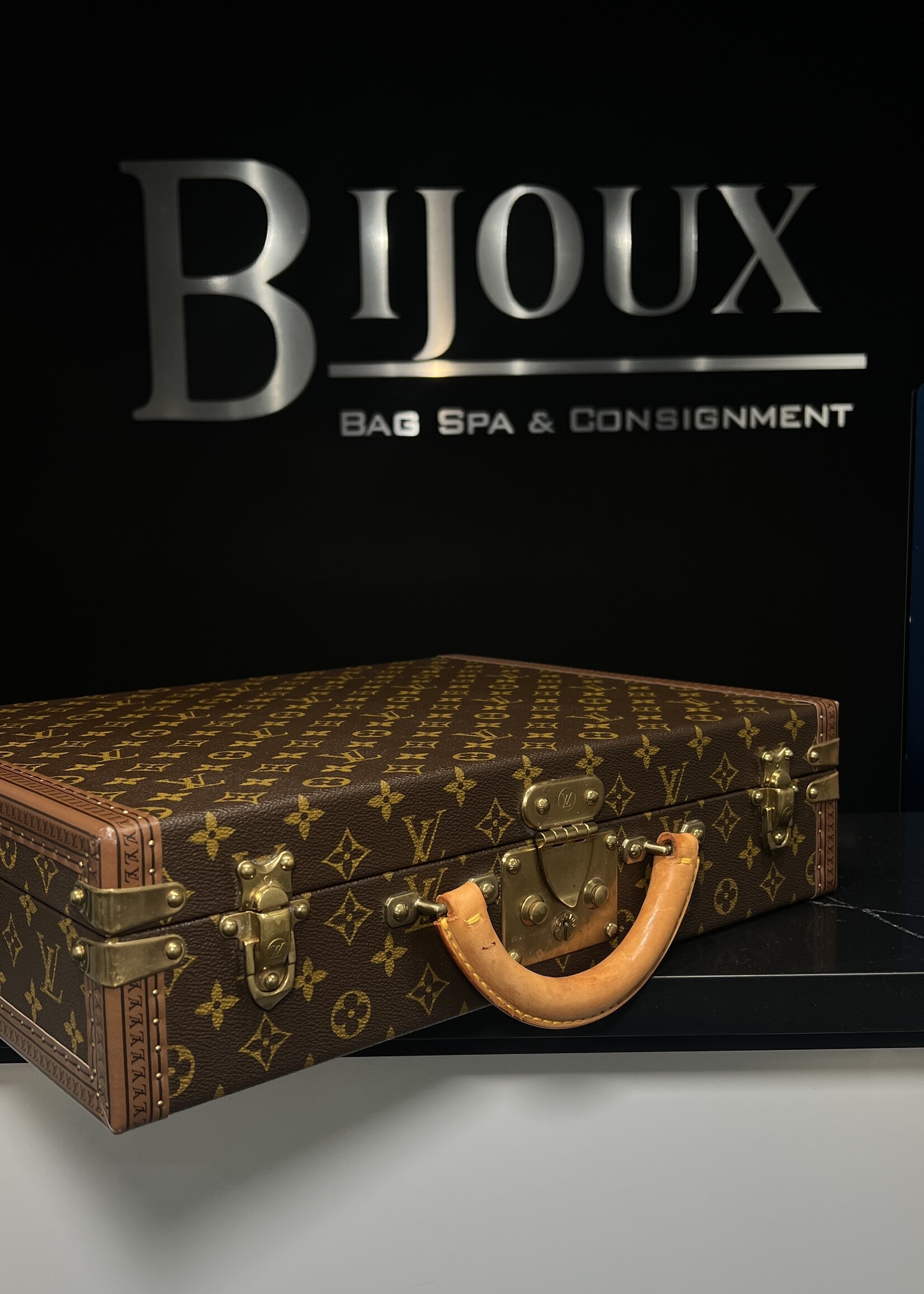 Louis Vuitton Louis Vuitton President Briefcase