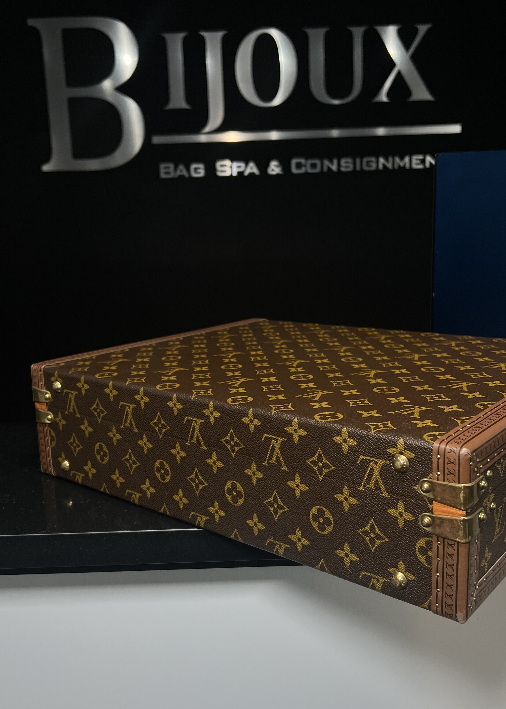 Louis Vuitton Louis Vuitton President Briefcase