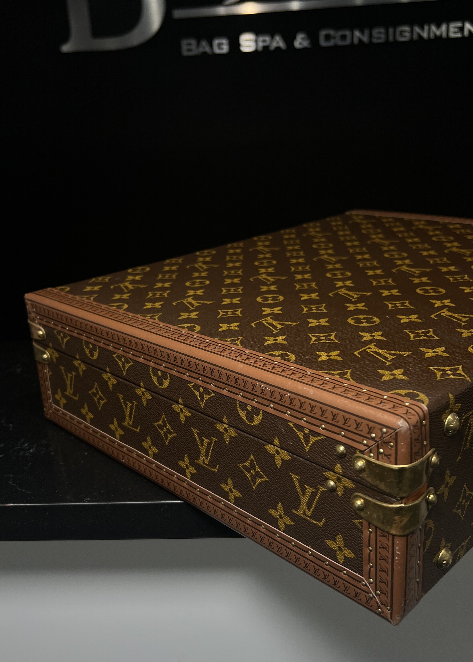 Louis Vuitton Louis Vuitton President Briefcase