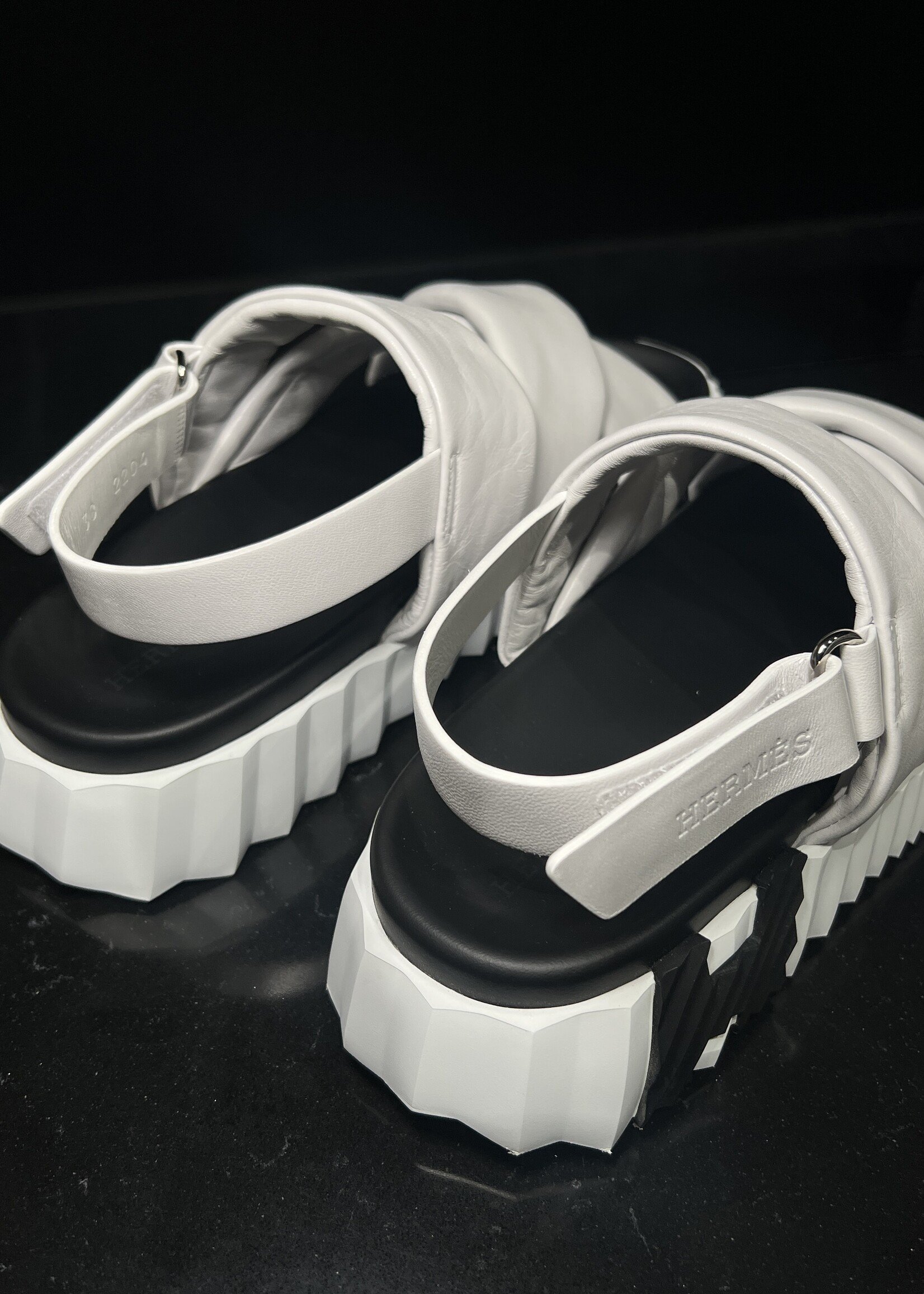 Hermes Hermes Electric Slingback Sandals - 8