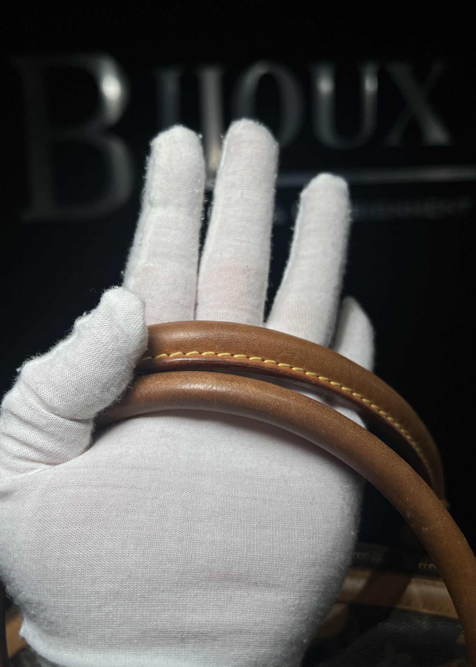 Louis Vuitton SOLD - Louis Vuitton Tivoli MM