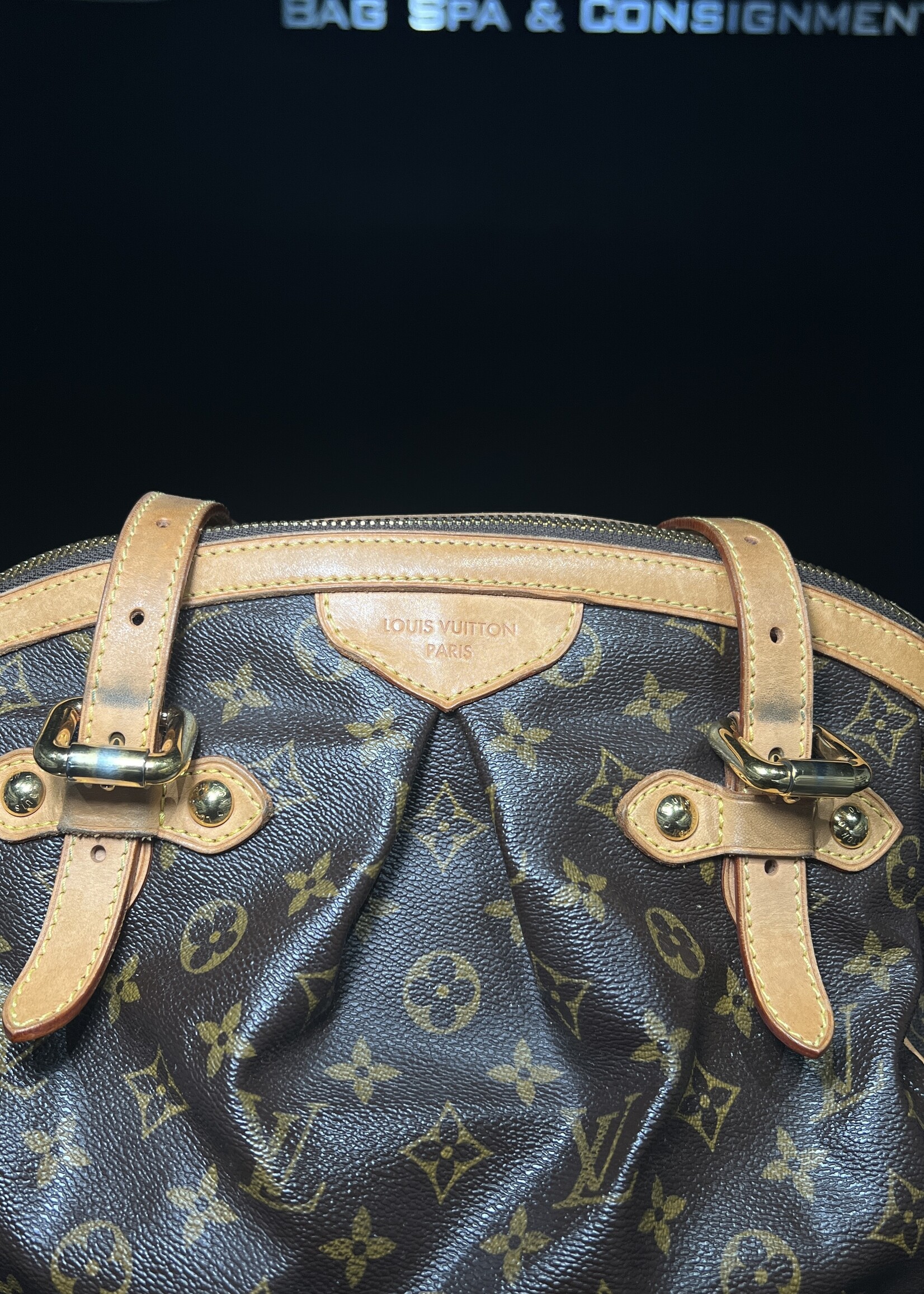 Louis Vuitton SOLD - Louis Vuitton Tivoli MM