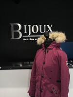 SOLD- Canada Goose Kensington Parka - M