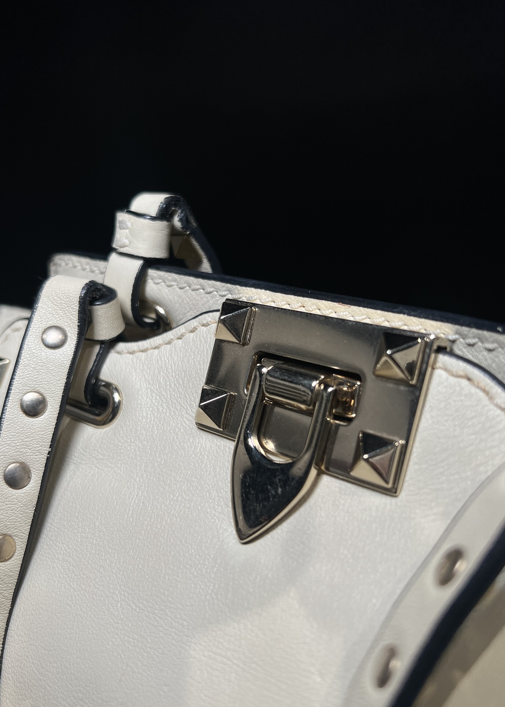 Valentino Valentino Rockstud Mini  White Tote