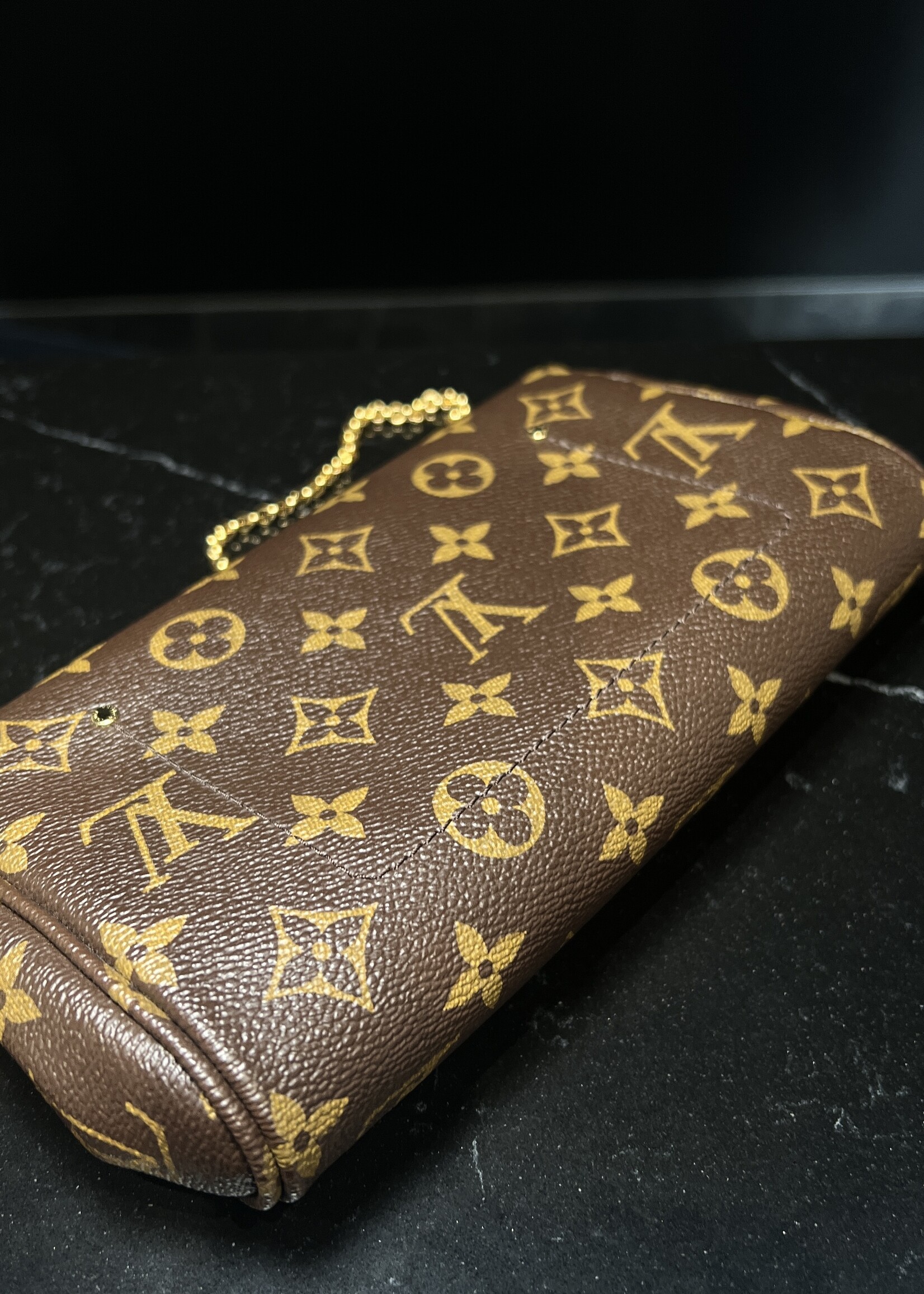 Louis Vuitton SOLD- Louis Vuitton Favourite PM